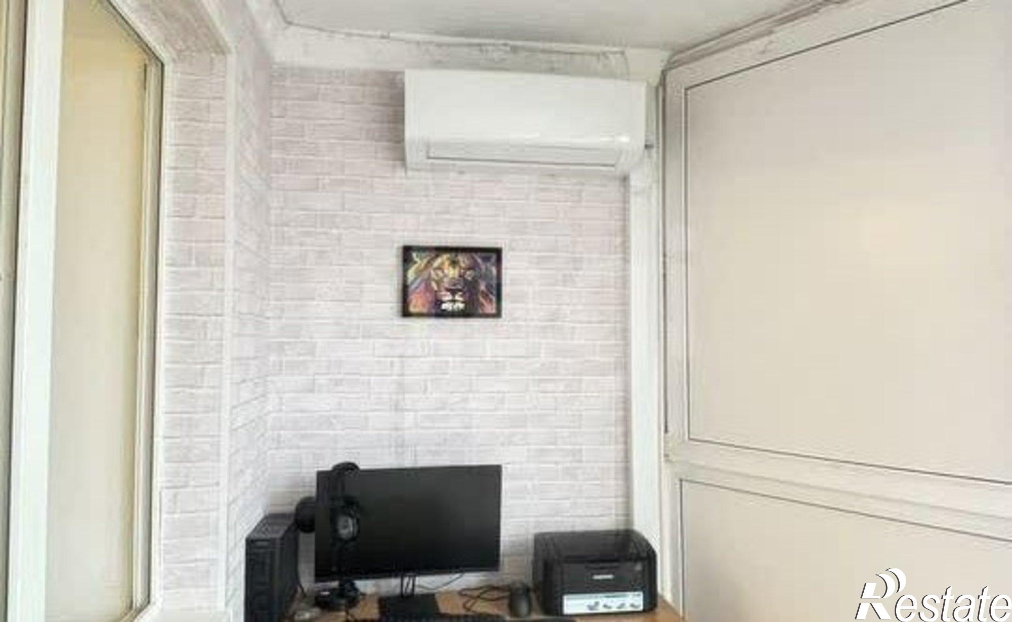 Купить квартиру за 5 000 000 рублей на ул Западносибирская, 10