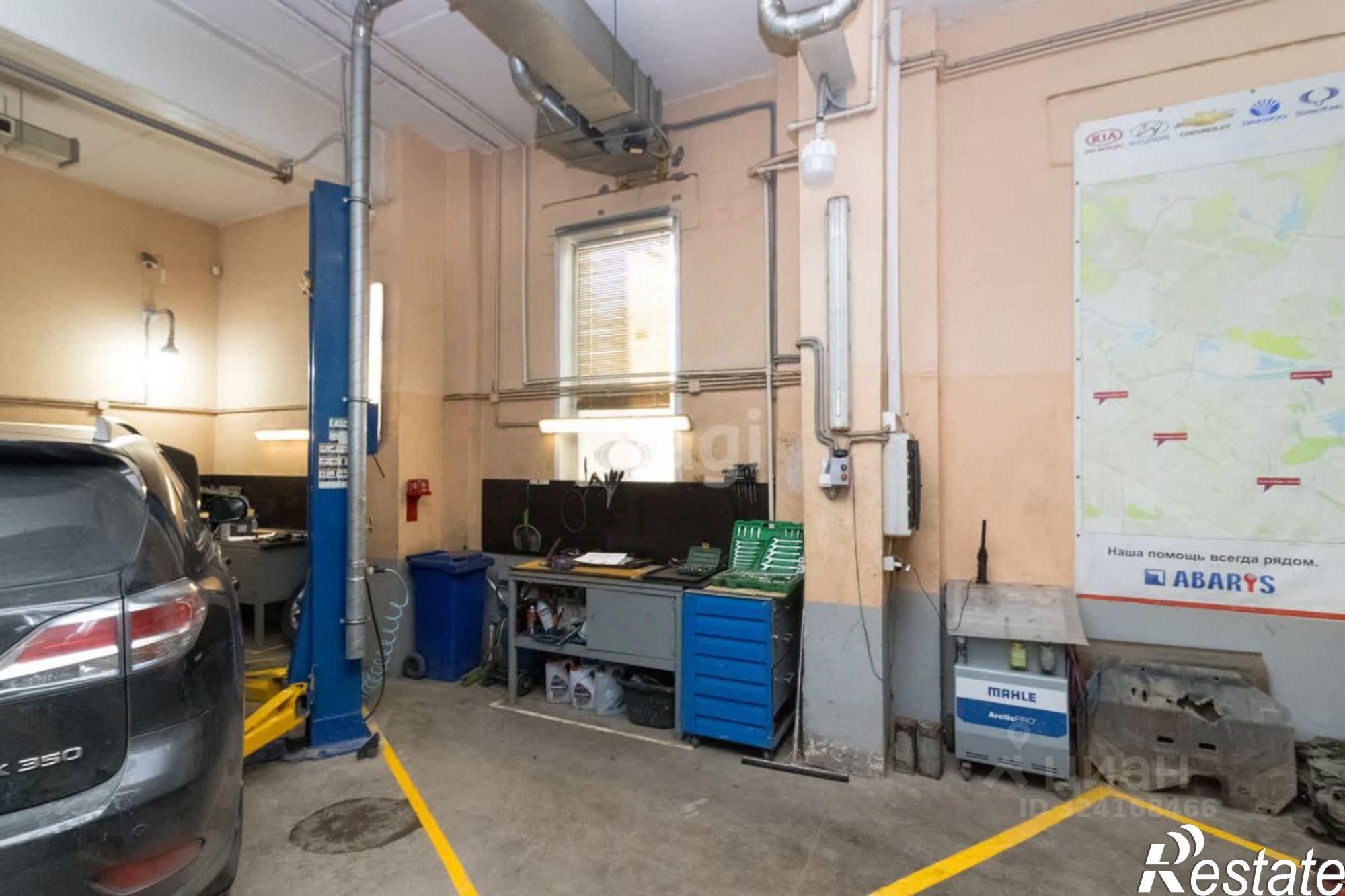 Купить помещение свободного назначения за 40 922 000 рублей на улица 30 лет Победы, 125 с8