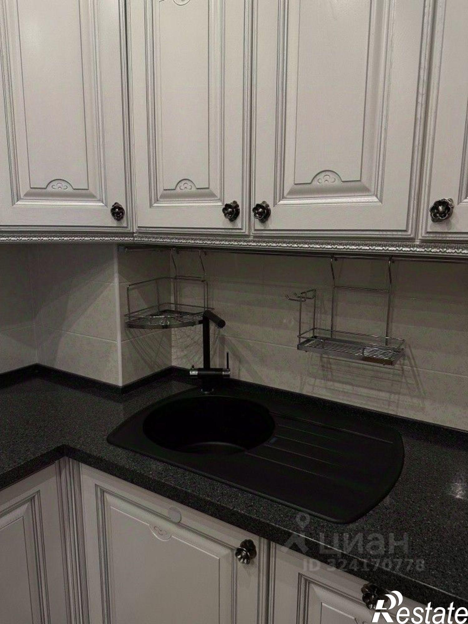 Купить квартиру за 9 000 000 рублей на Солнечный проезд, 3