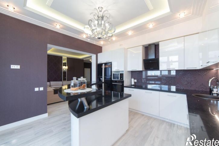 3-комн квартира ул Малыгина, 90,  д. 90