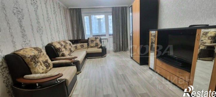 2-комн квартира улица Валерии Гнаровской, 8,  д. 8