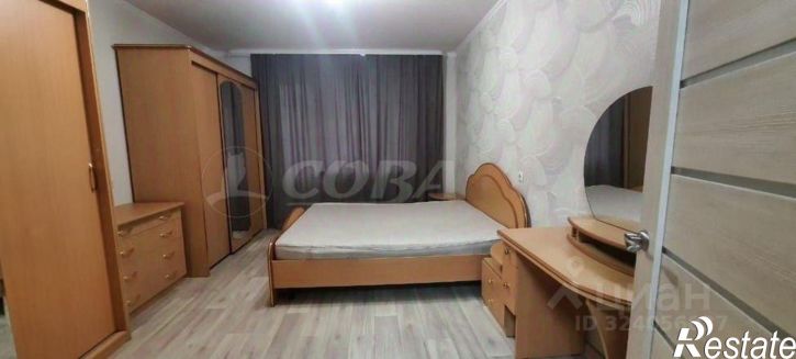 2-комн квартира улица Валерии Гнаровской, 8,  д. 8