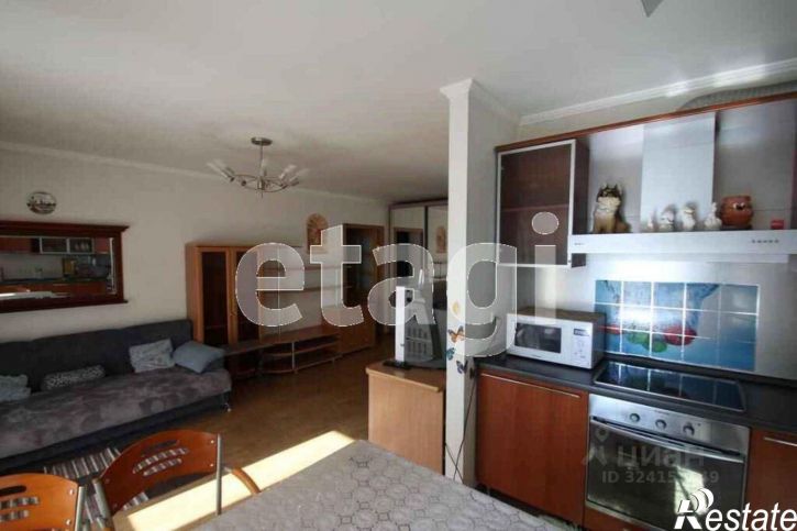 3-комн квартира Ялуторовская улица, 21,  д. 21