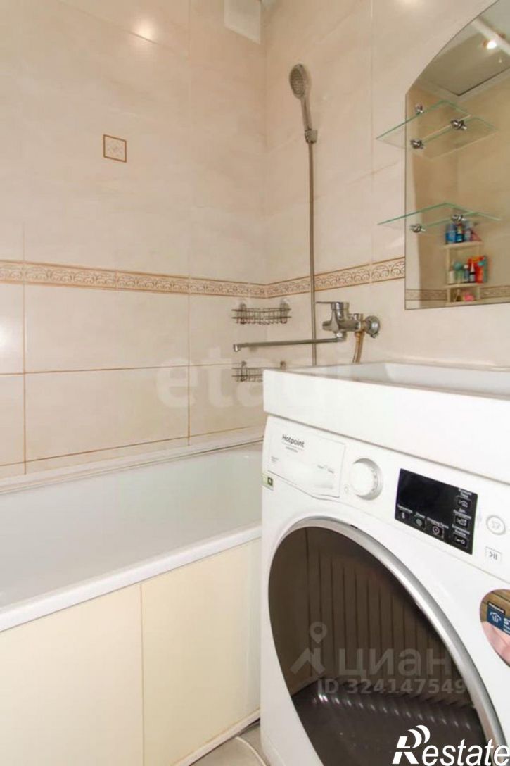 3-комн квартира улица Анатолия Замкова, 14,  д. 14