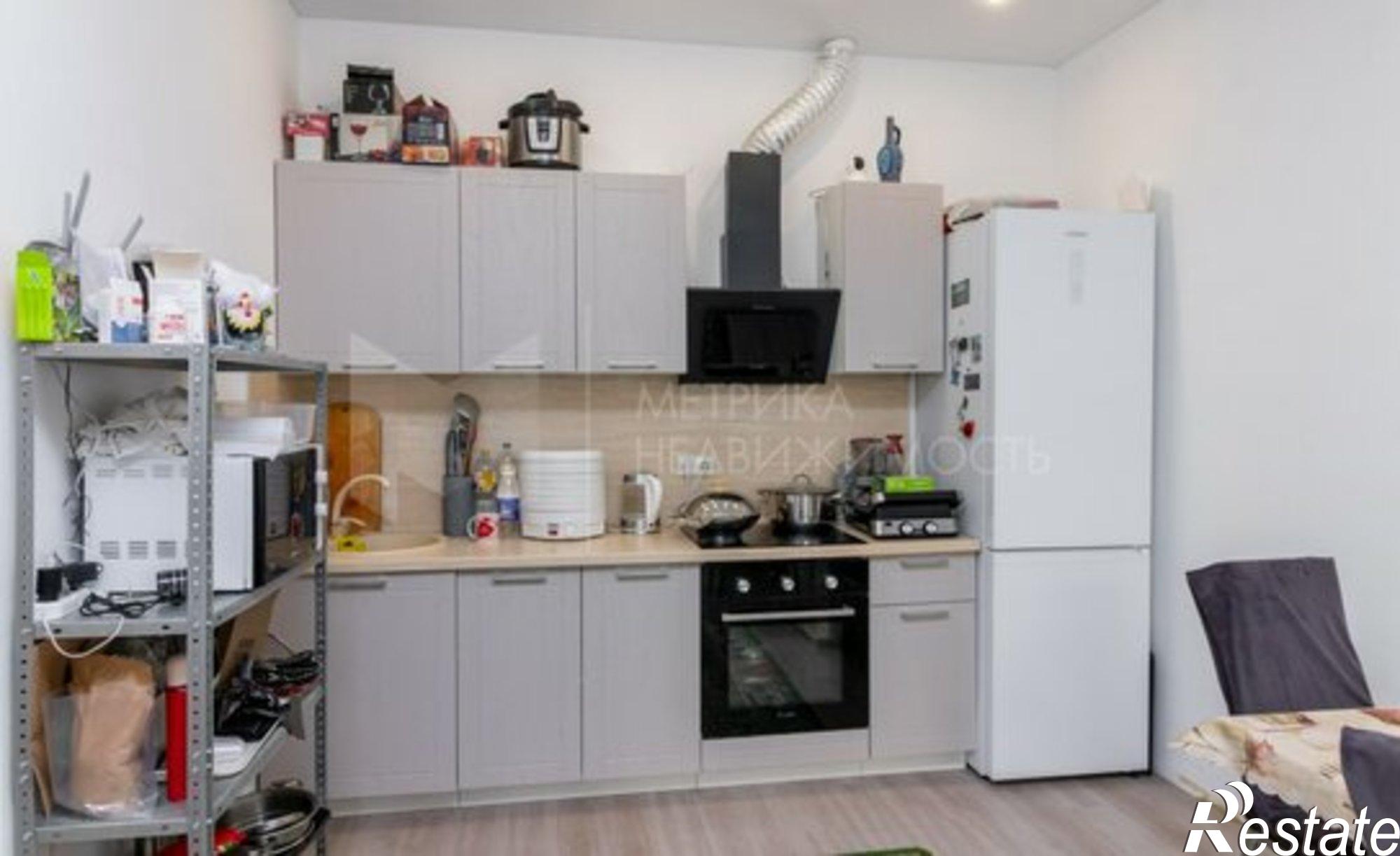 Купить квартиру за 8 000 000 рублей на Стройотрядовская улица, 12