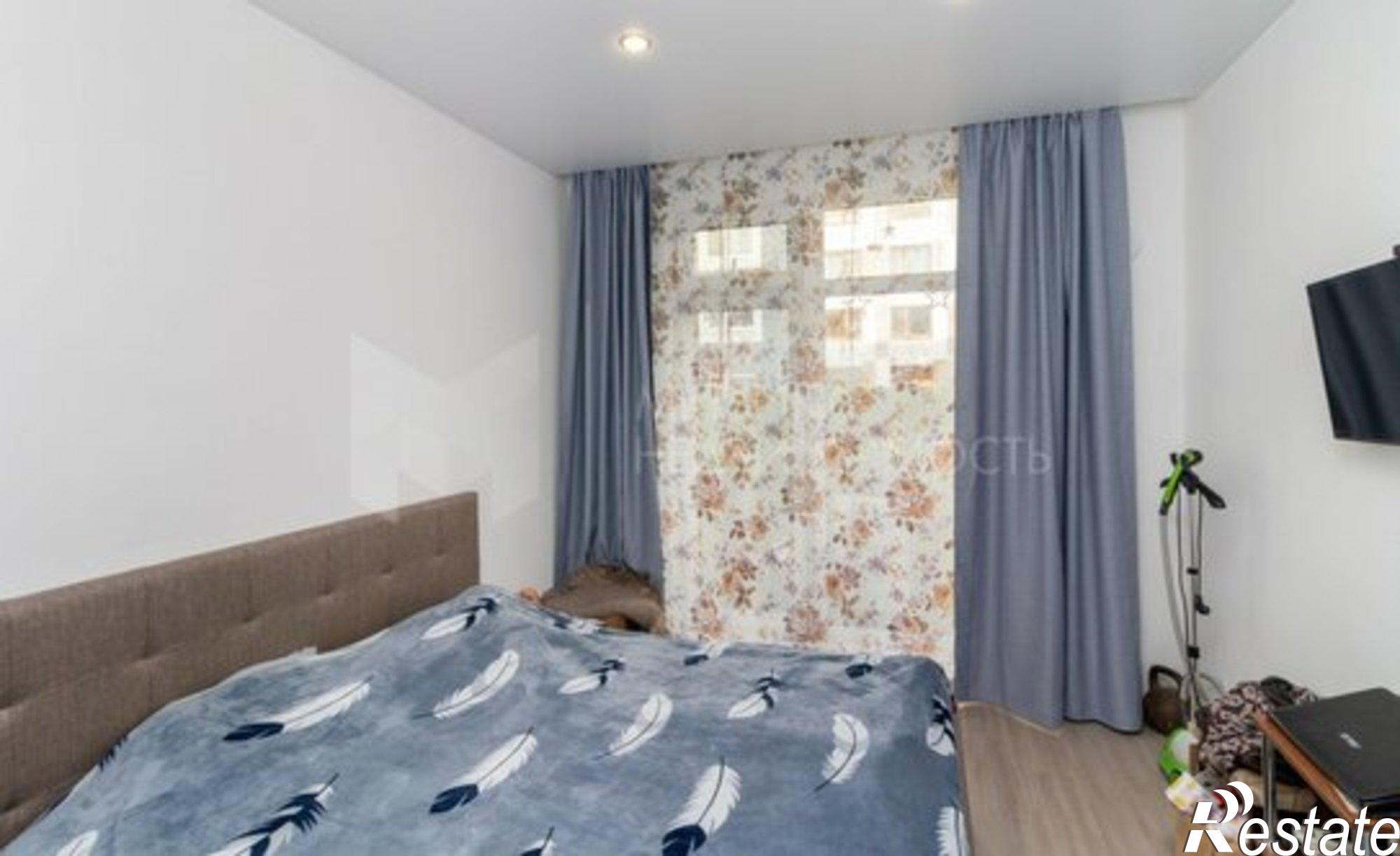 Купить квартиру за 8 000 000 рублей на Стройотрядовская улица, 12