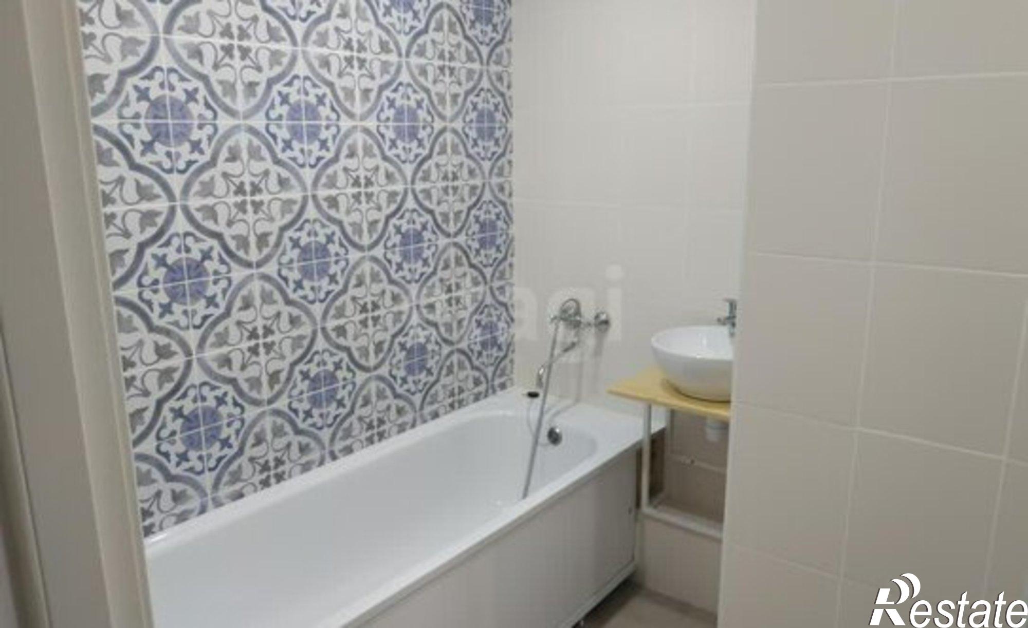 Купить квартиру за 5 900 000 рублей на улица Павла Шарова, 7 к2