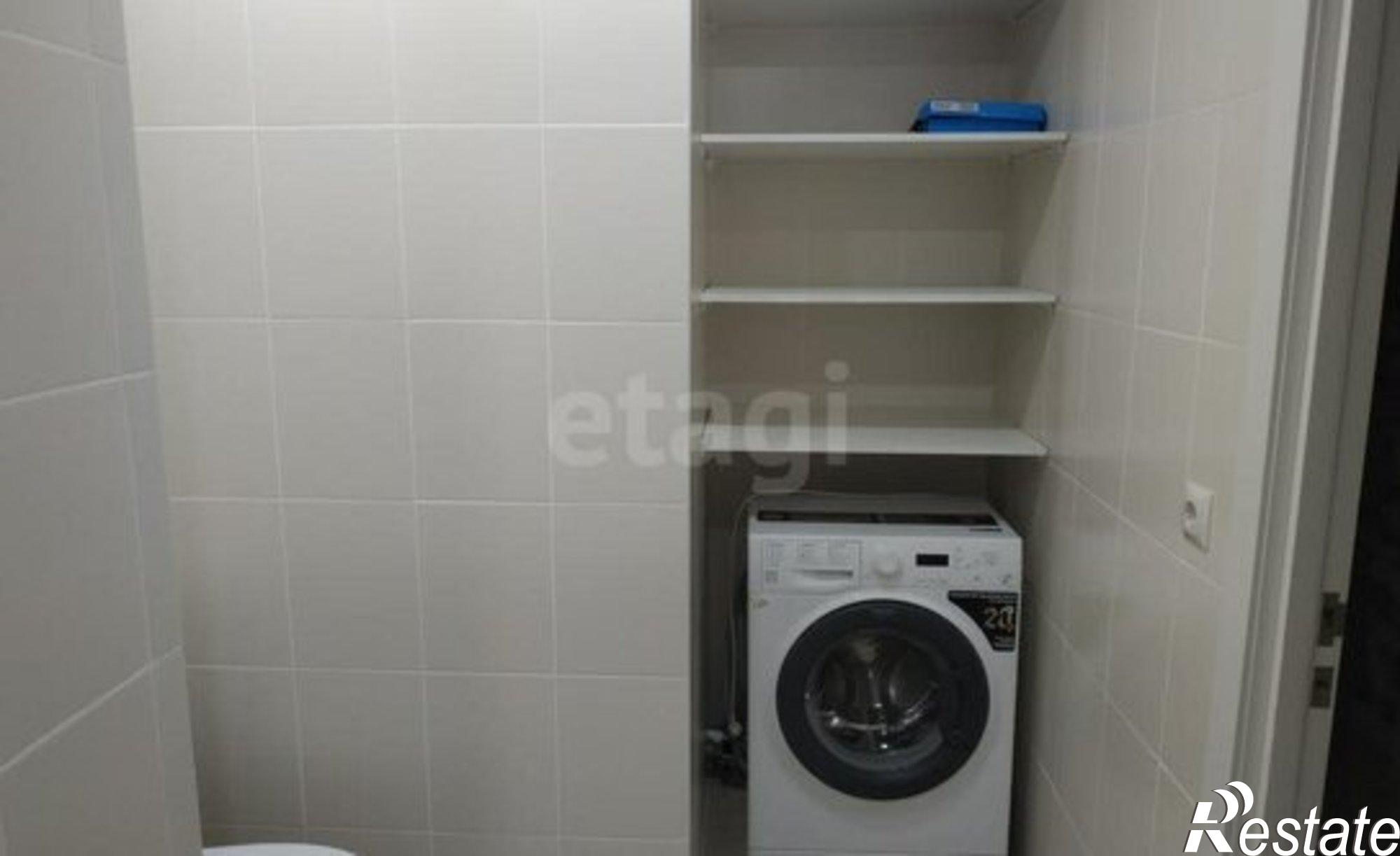 Купить квартиру за 5 900 000 рублей на улица Павла Шарова, 7 к2