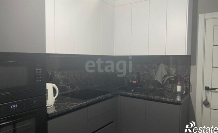 1-комн квартира Беловежская улица, 17,  д. 17