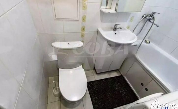 2-комн квартира улица 50 лет ВЛКСМ, 93,  д. 93