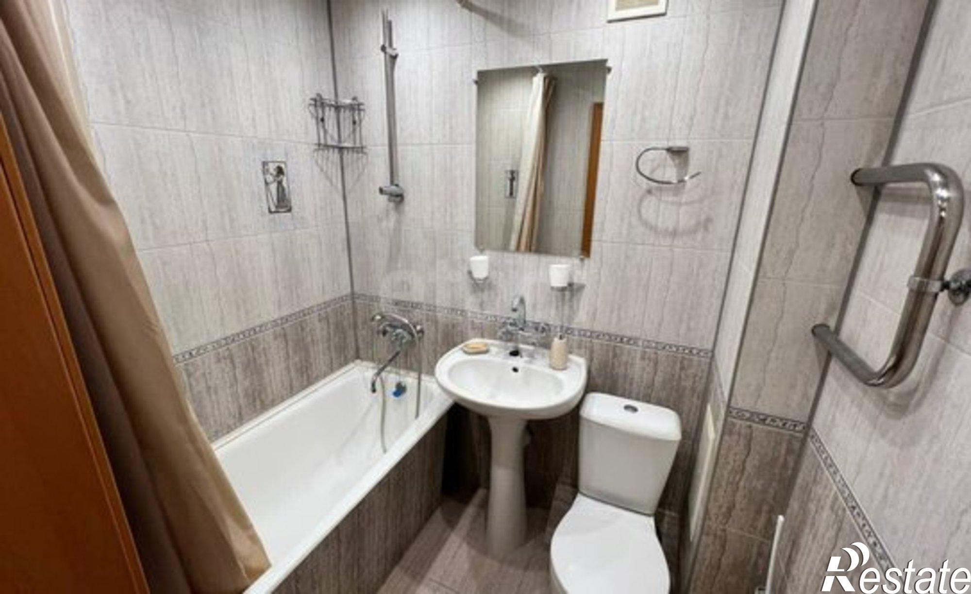 Купить квартиру за 4 650 000 рублей на Холодильная улица, 15