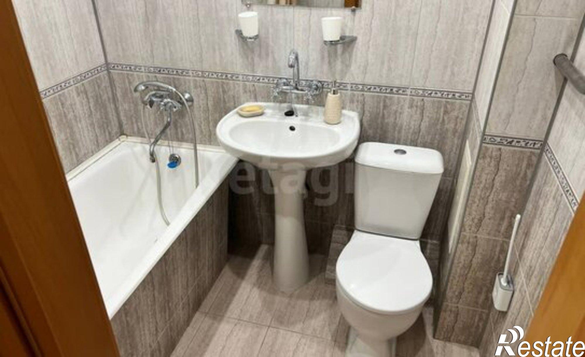 Купить квартиру за 4 650 000 рублей на Холодильная улица, 15