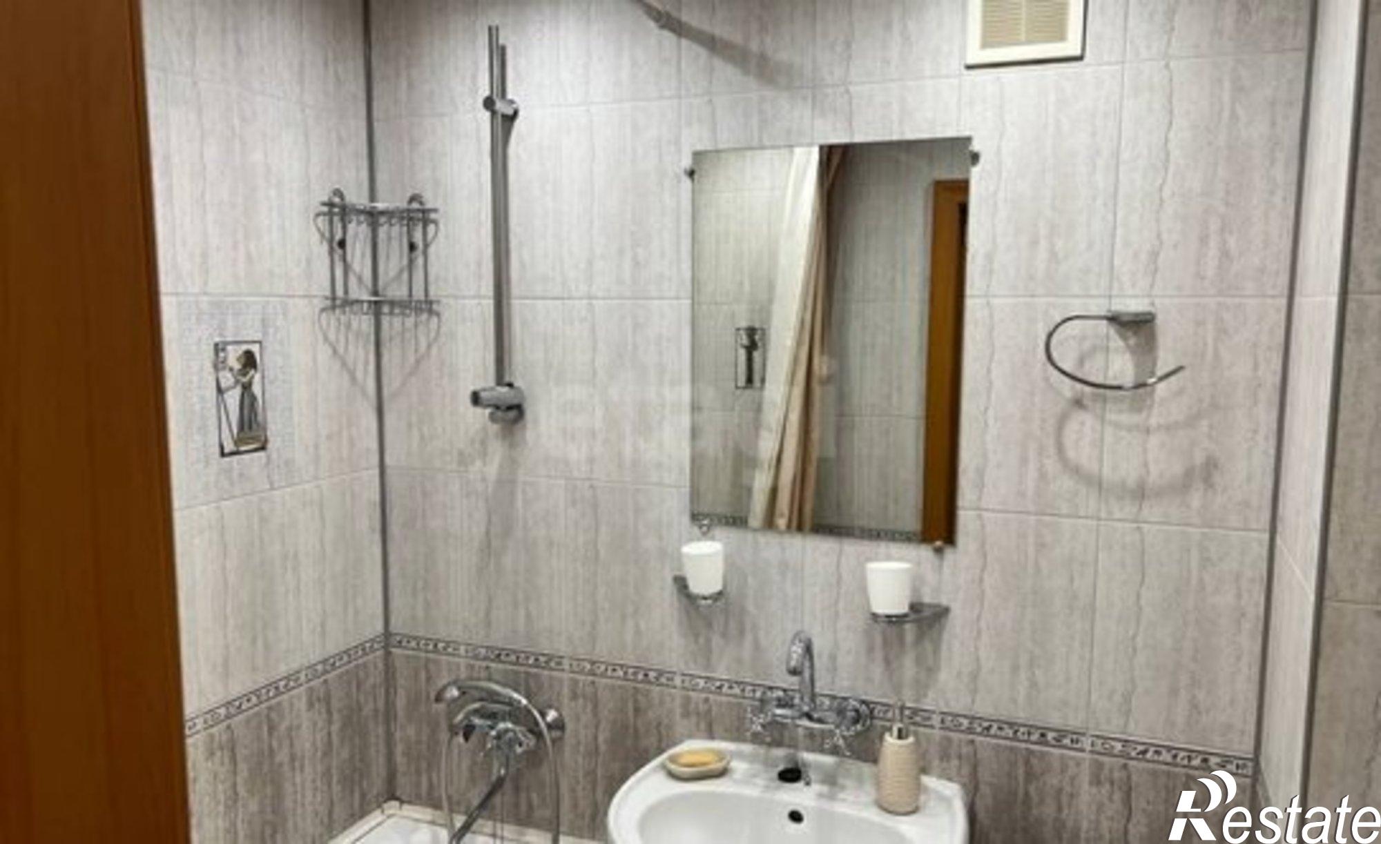 Купить квартиру за 4 650 000 рублей на Холодильная улица, 15