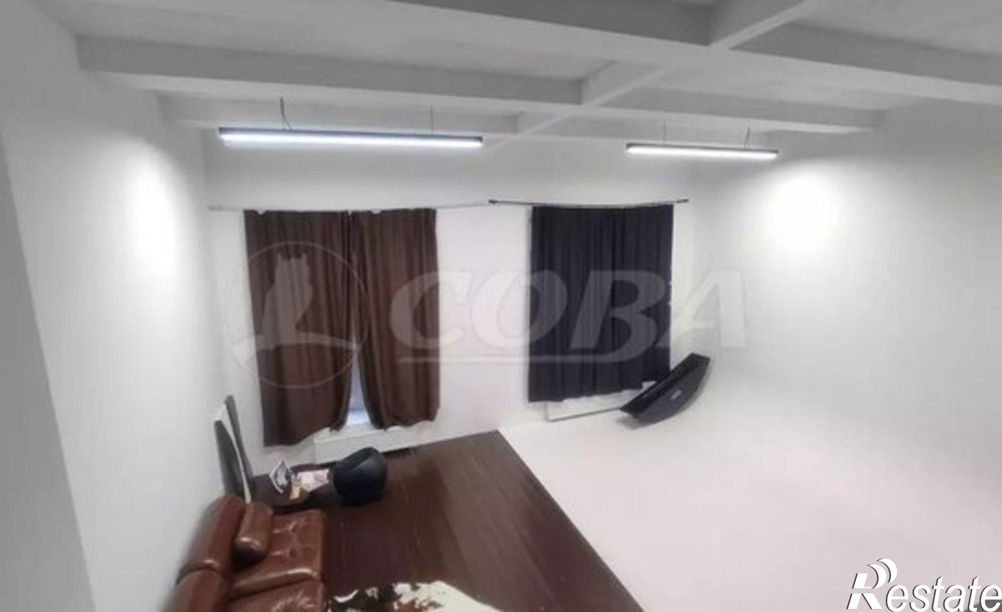 Купить квартиру за 7 400 000 рублей на улица Владислава Крапивина, 6