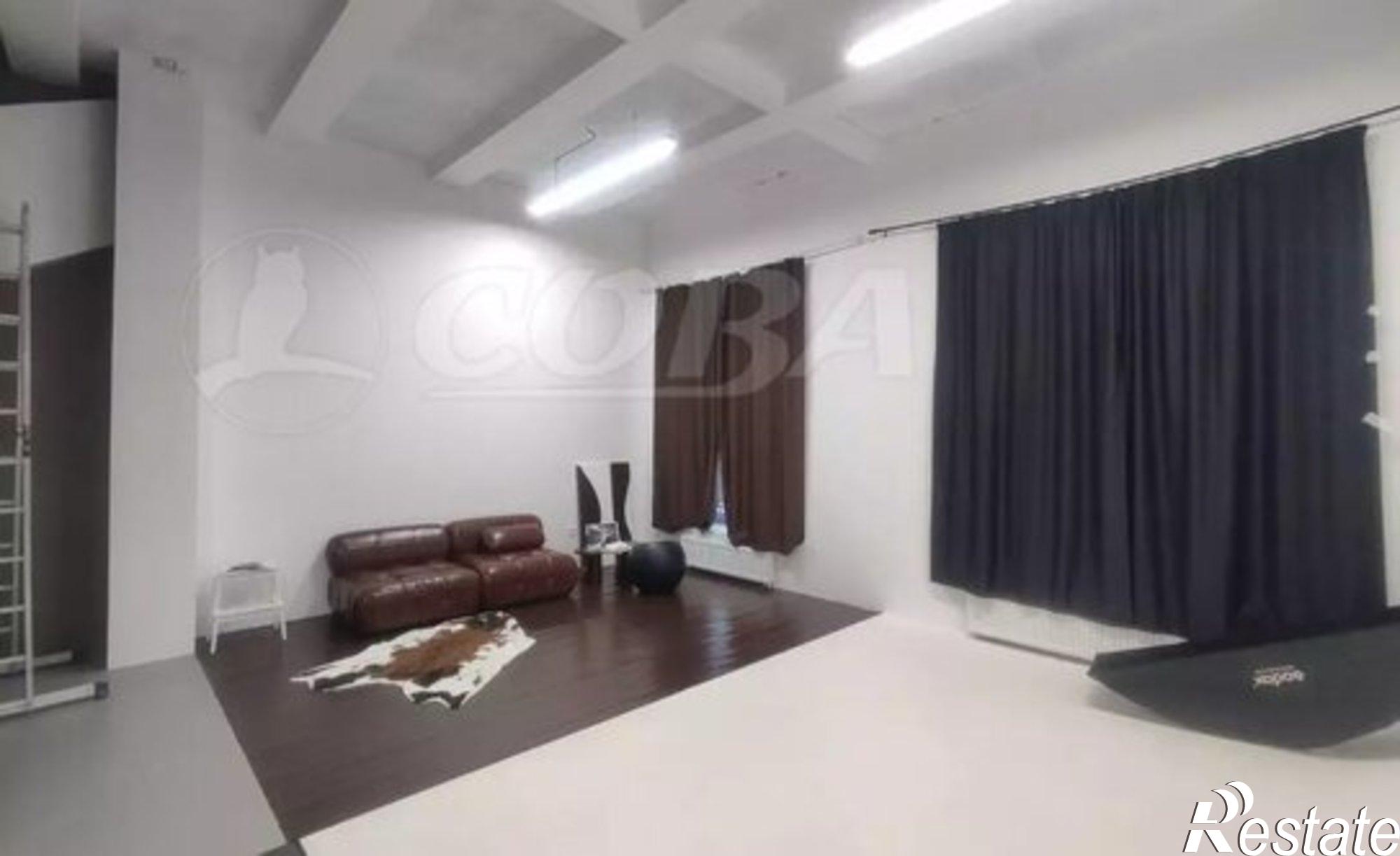 Купить квартиру за 7 400 000 рублей на улица Владислава Крапивина, 6