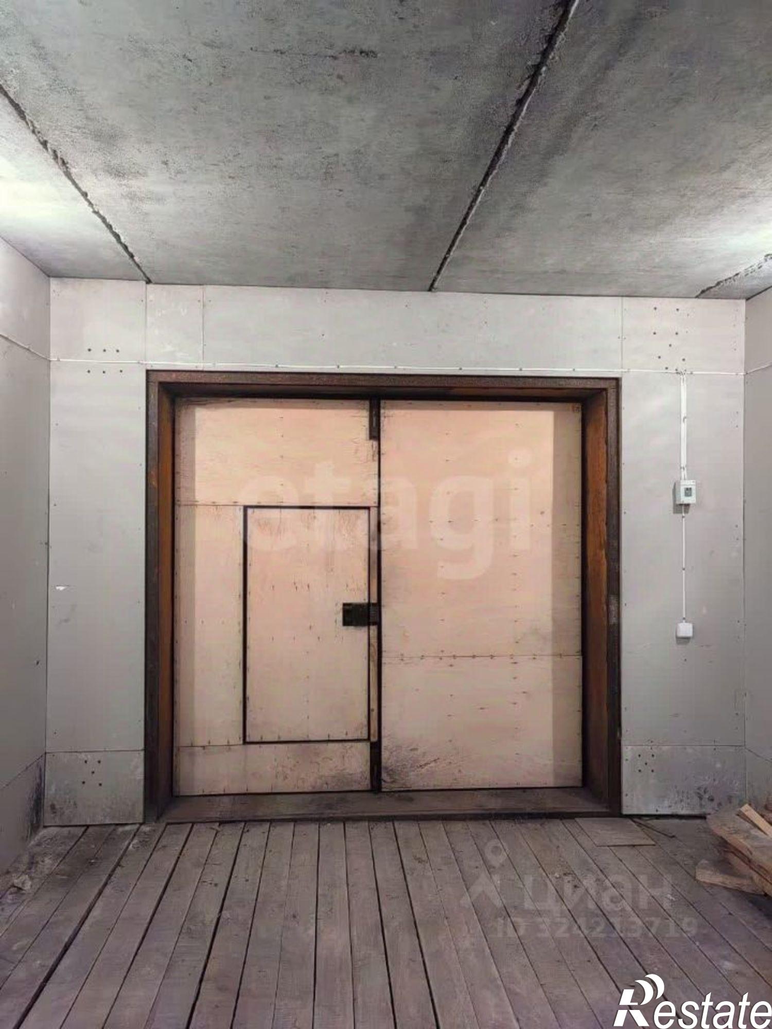 Купить гараж, место в паркинге за 1 100 020 рублей на Народная улица