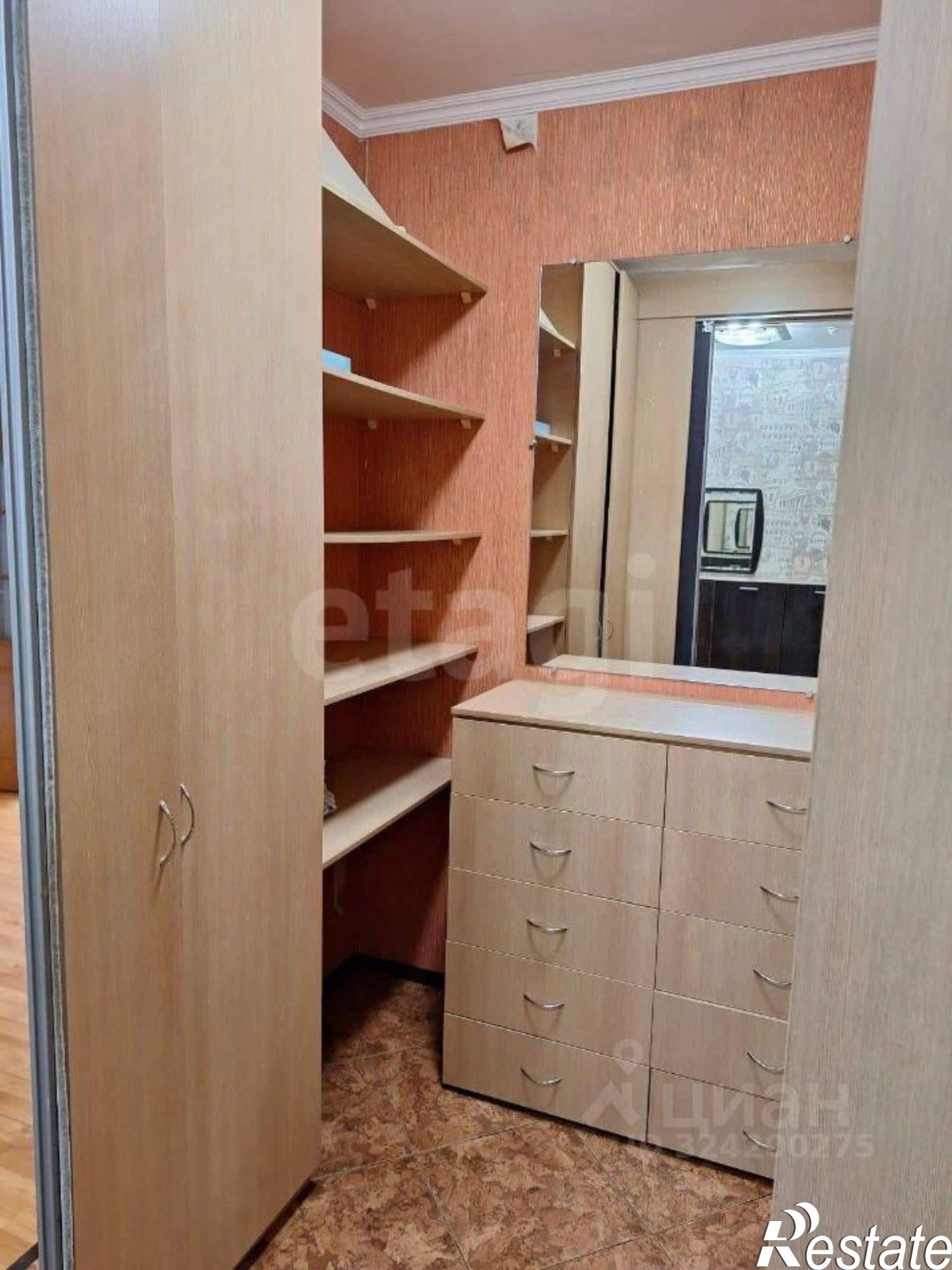 Сдать квартиру за 28 000 рублей на Широтная улица, 120 к1