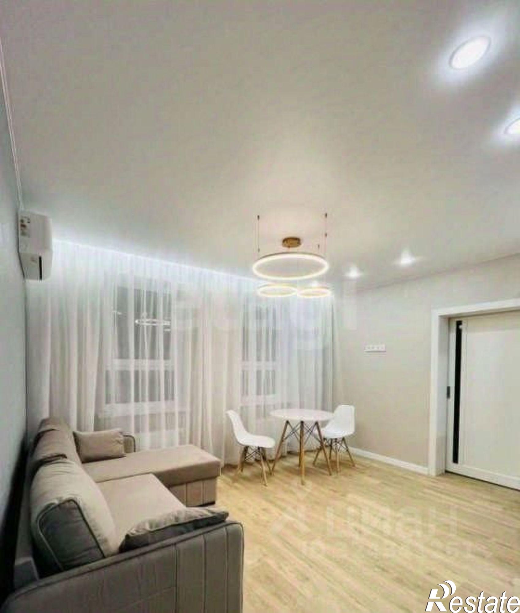 Сдать квартиру за 45 000 рублей на улица Александра Фёдоровича, 10