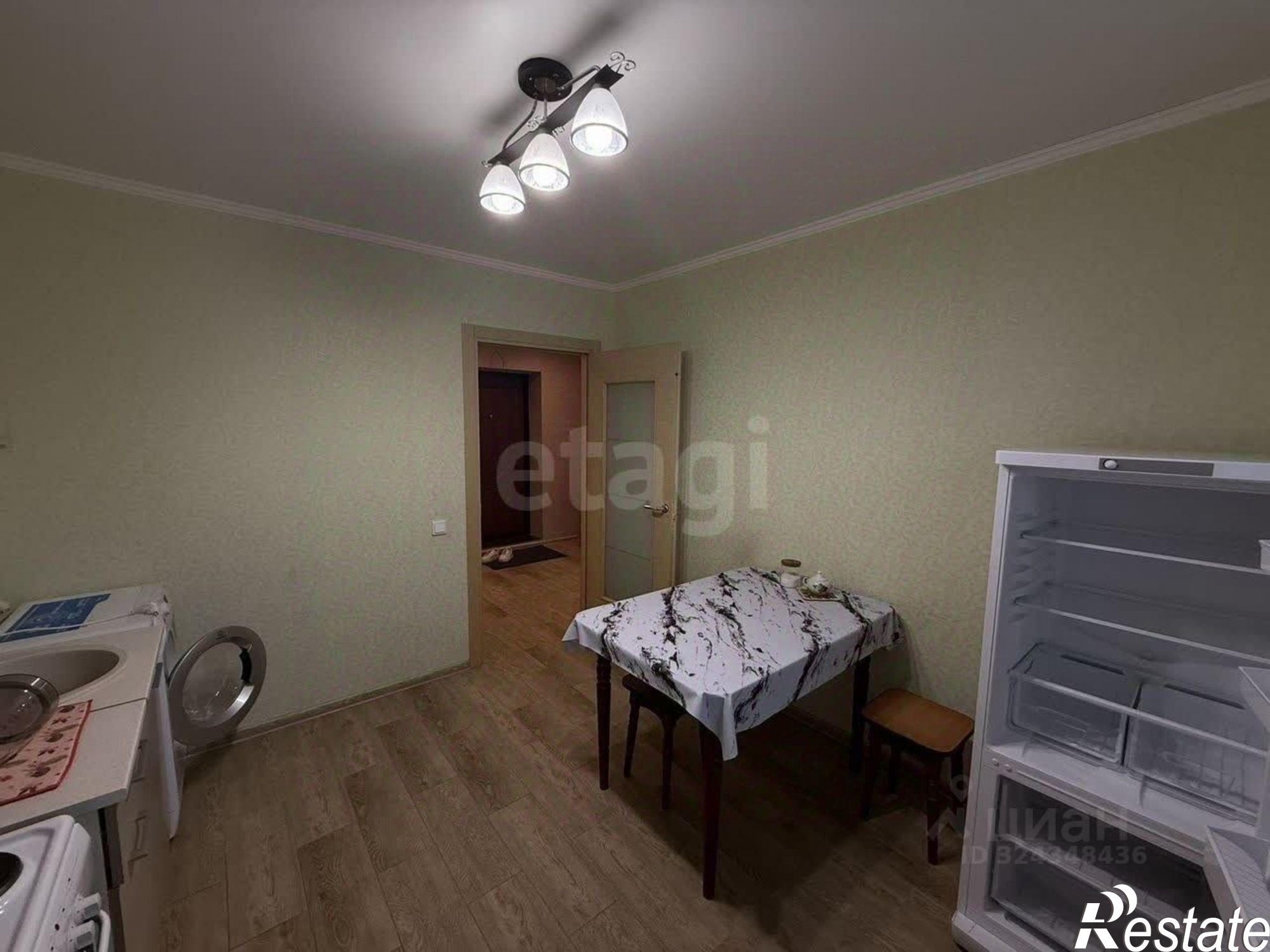 Сдать квартиру за 25 000 рублей на улица Избышева, 8