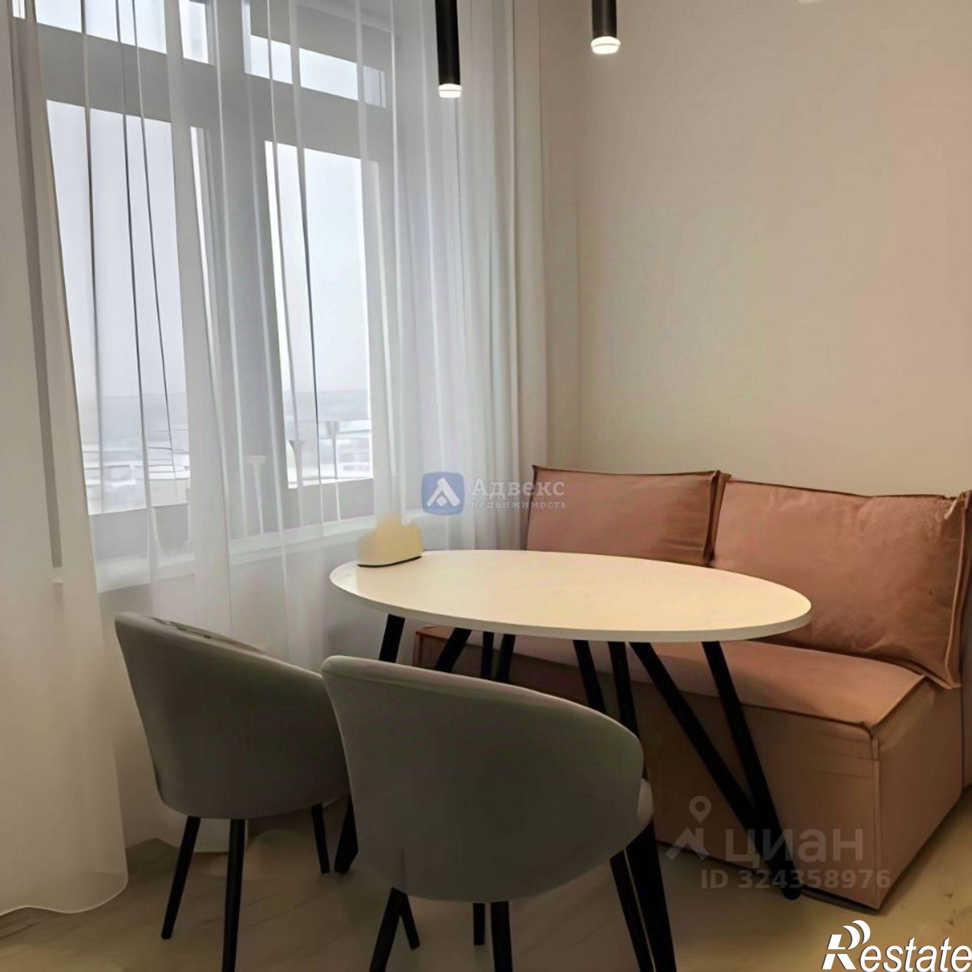 Купить квартиру за 10 500 000 рублей на Харьковская улица, 76