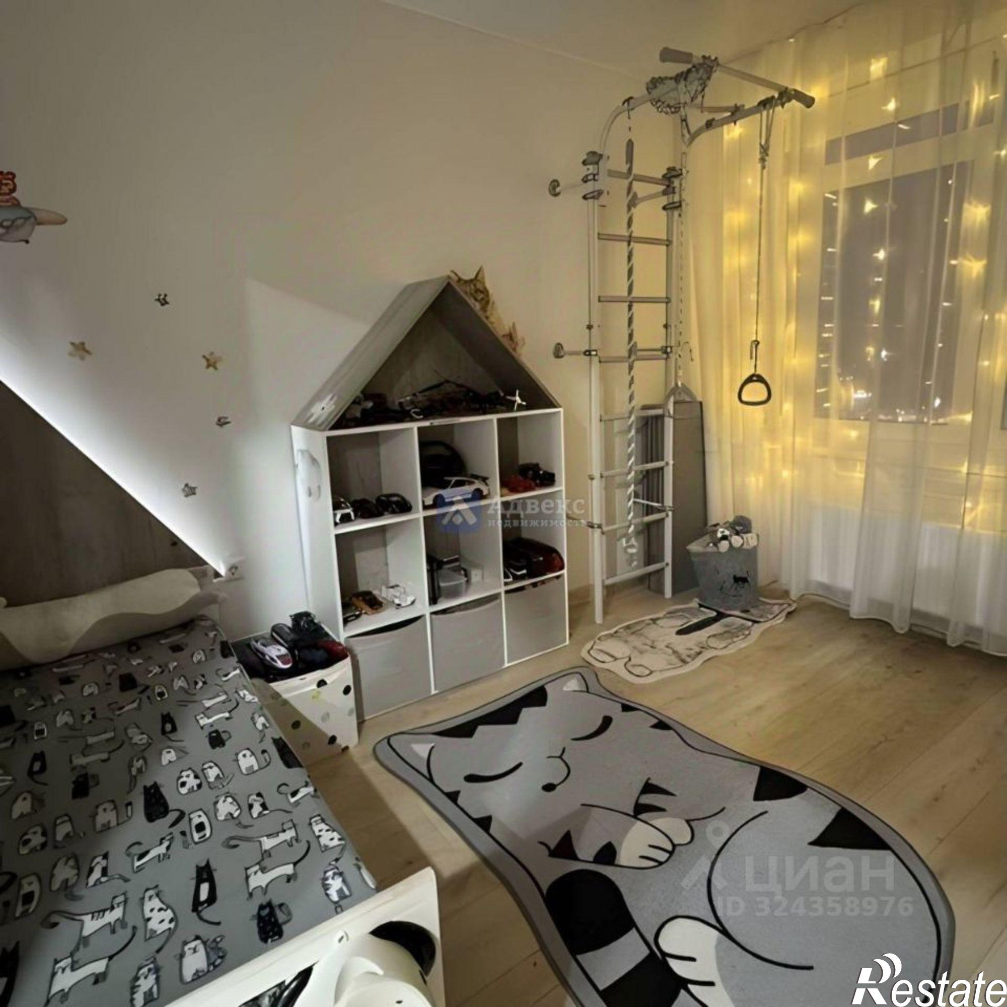 Купить квартиру за 10 500 000 рублей на Харьковская улица, 76