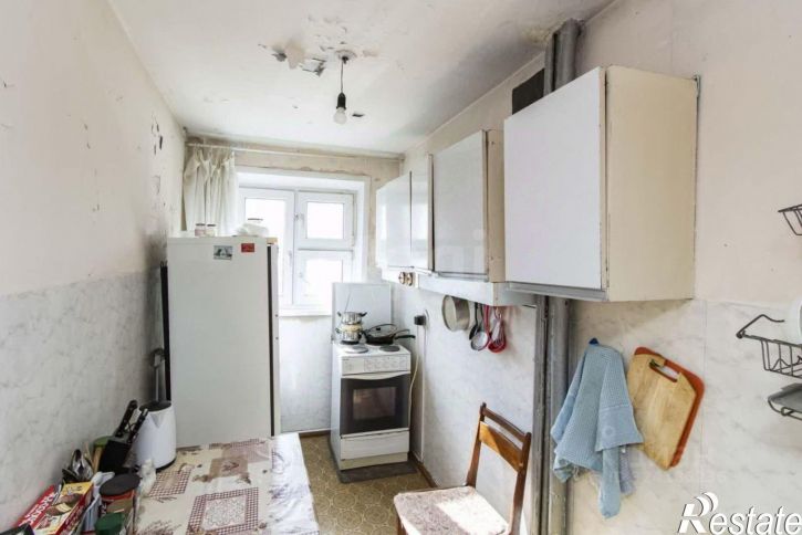 4-комн квартира улица 50 лет Октября, 68,  д. 68