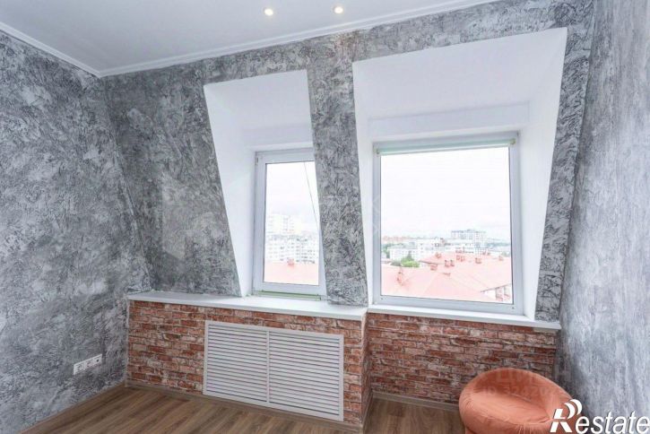 4-комн квартира Московский тракт, 141 к2,  д. 141 к2