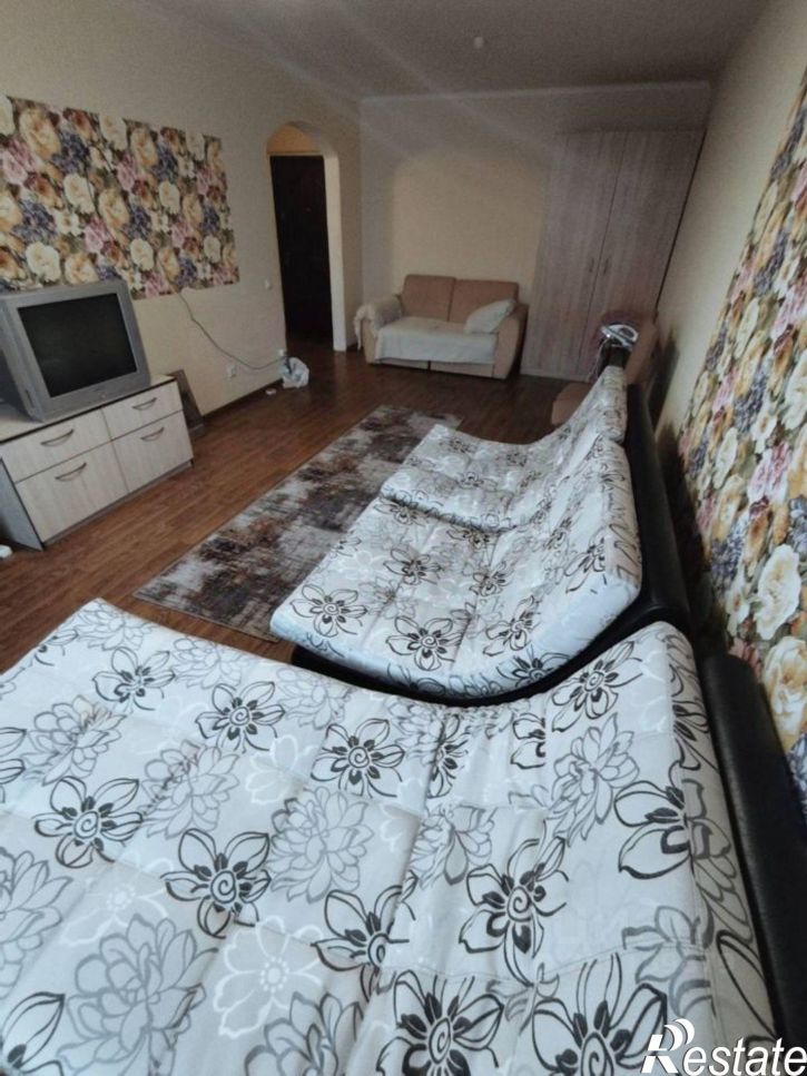 1-комн квартира улица Созидателей, 3,  д. 3