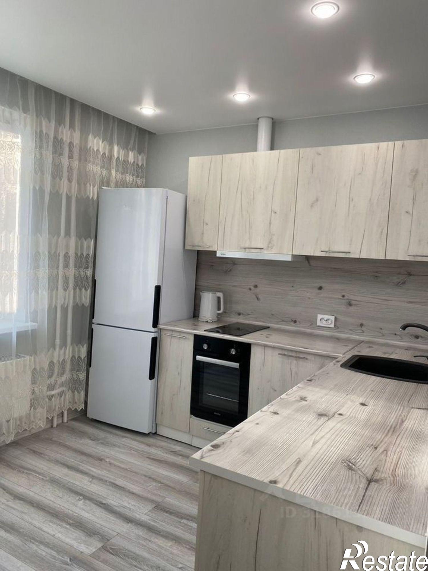 Сдать квартиру за 27 000 рублей на улица Валентины Трофимовой, 13