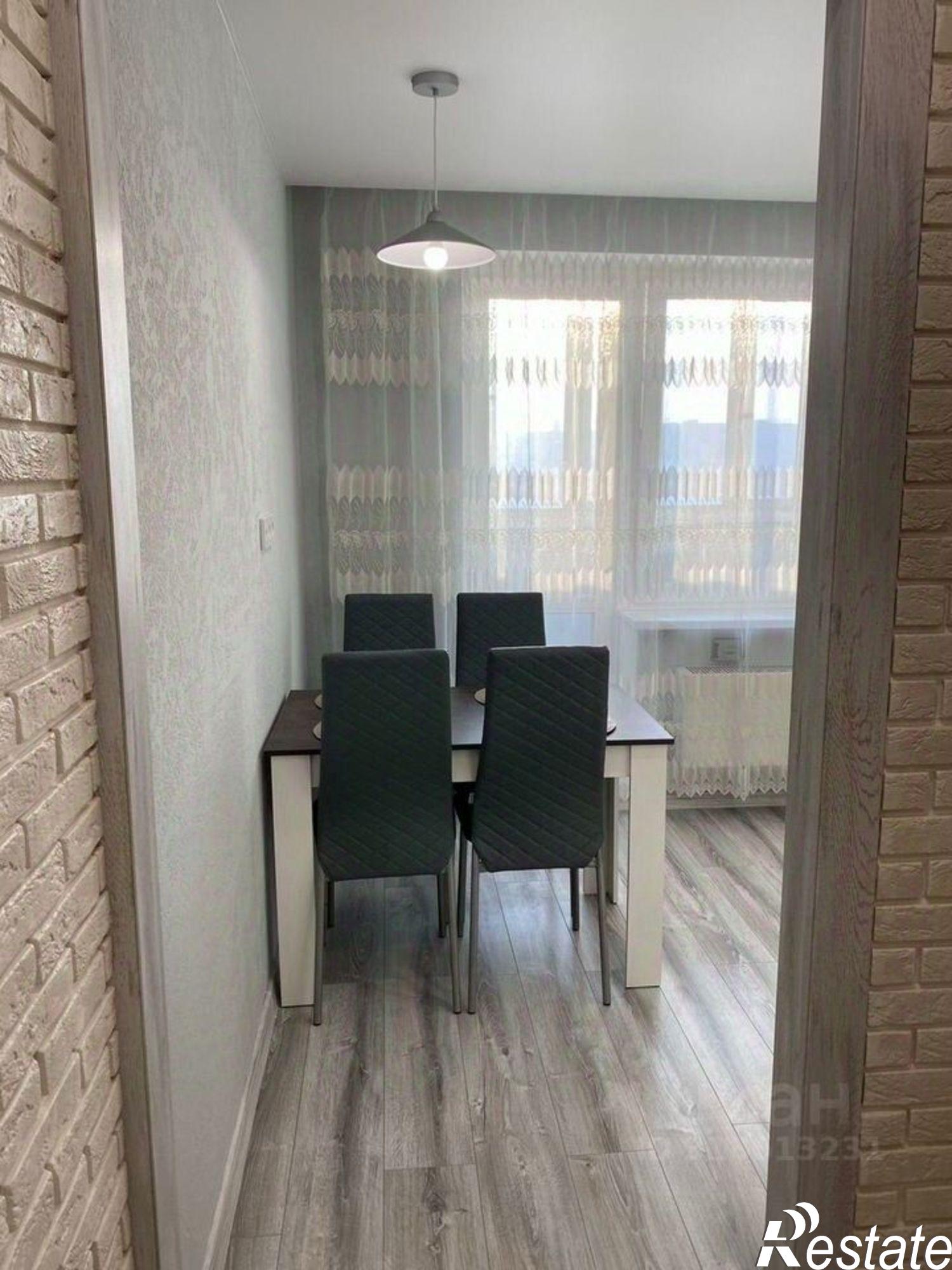 Сдать квартиру за 27 000 рублей на улица Валентины Трофимовой, 13