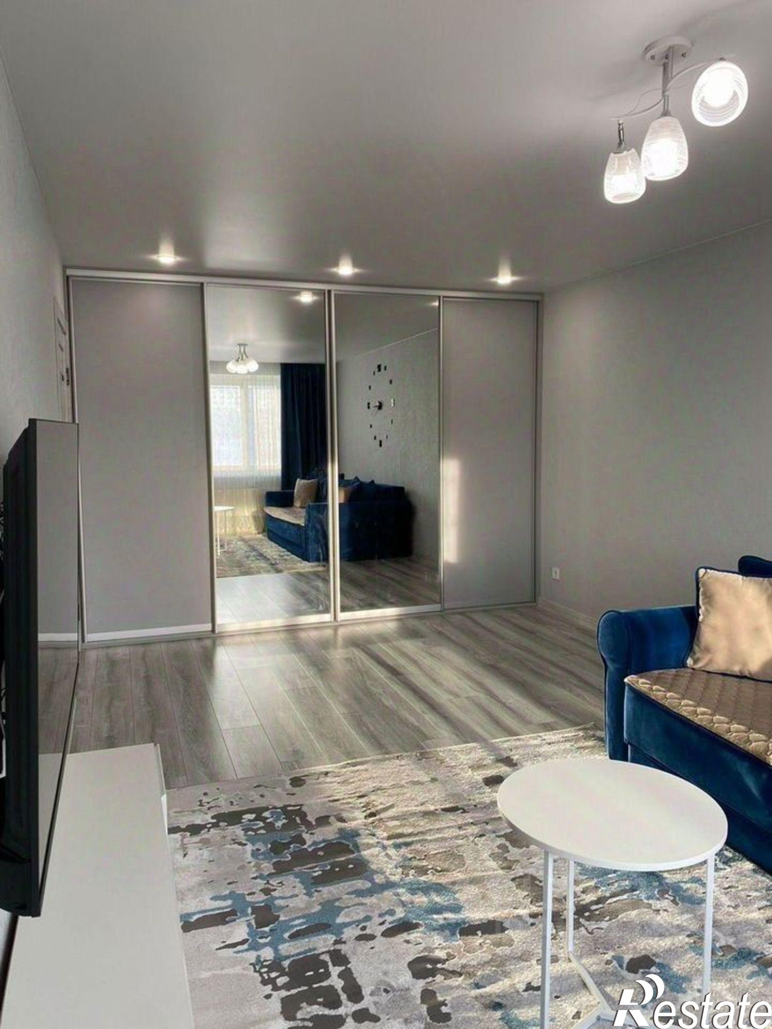 Сдать квартиру за 27 000 рублей на улица Валентины Трофимовой, 13