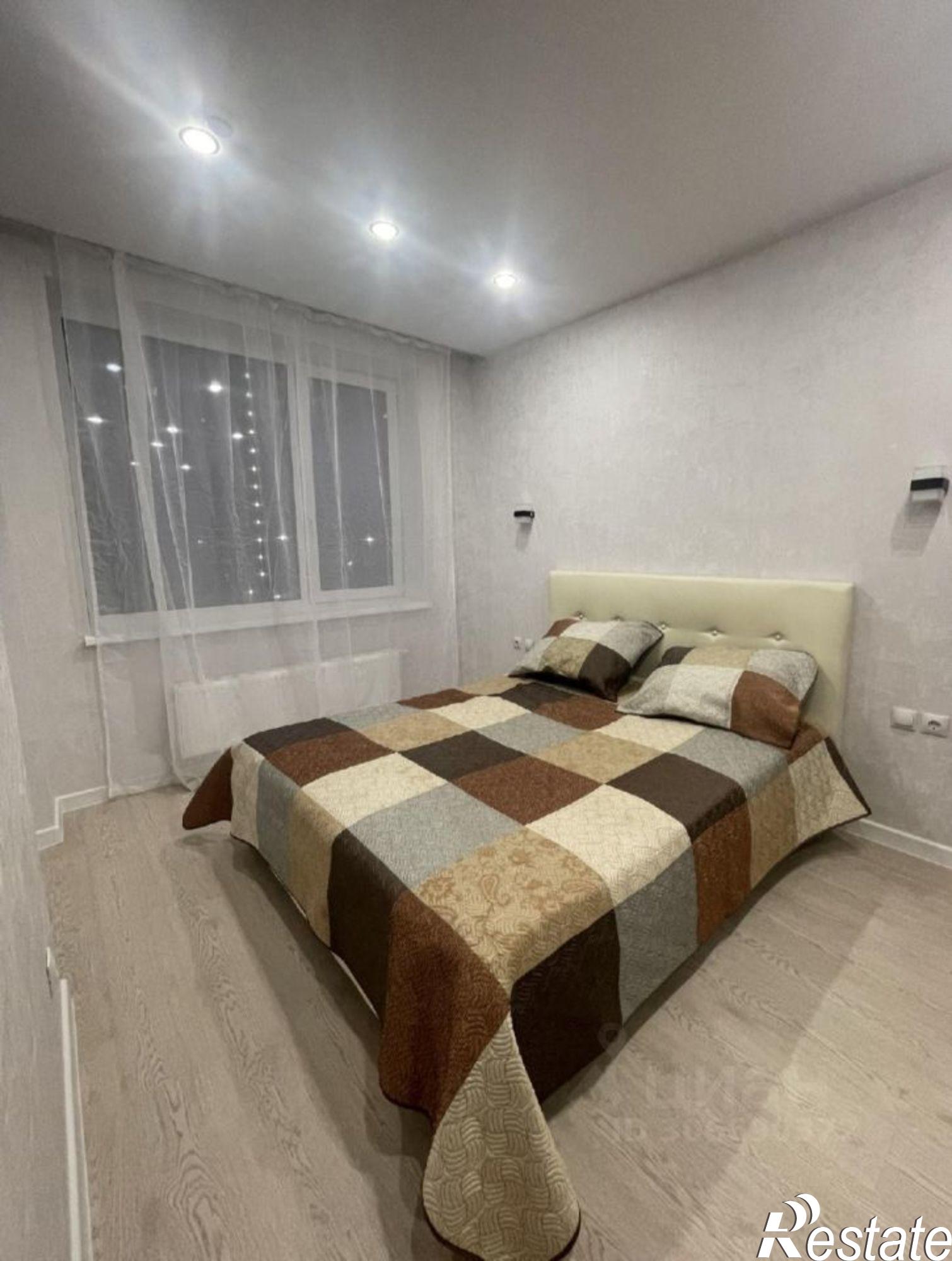 Сдать квартиру за 25 000 рублей на улица Андрея Кореневского, 11