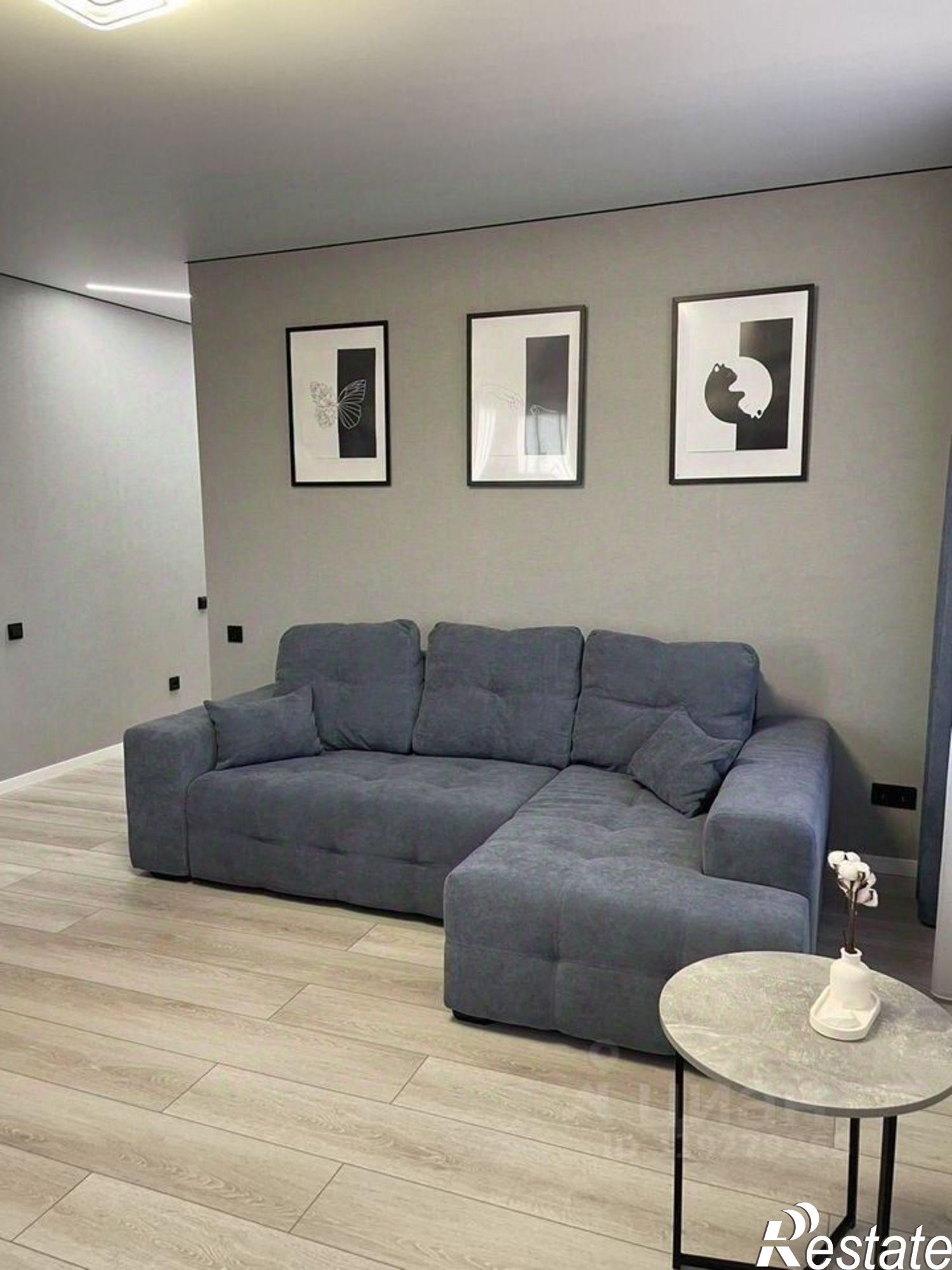 Сдать квартиру за 40 000 рублей на ул Новгородская, 3