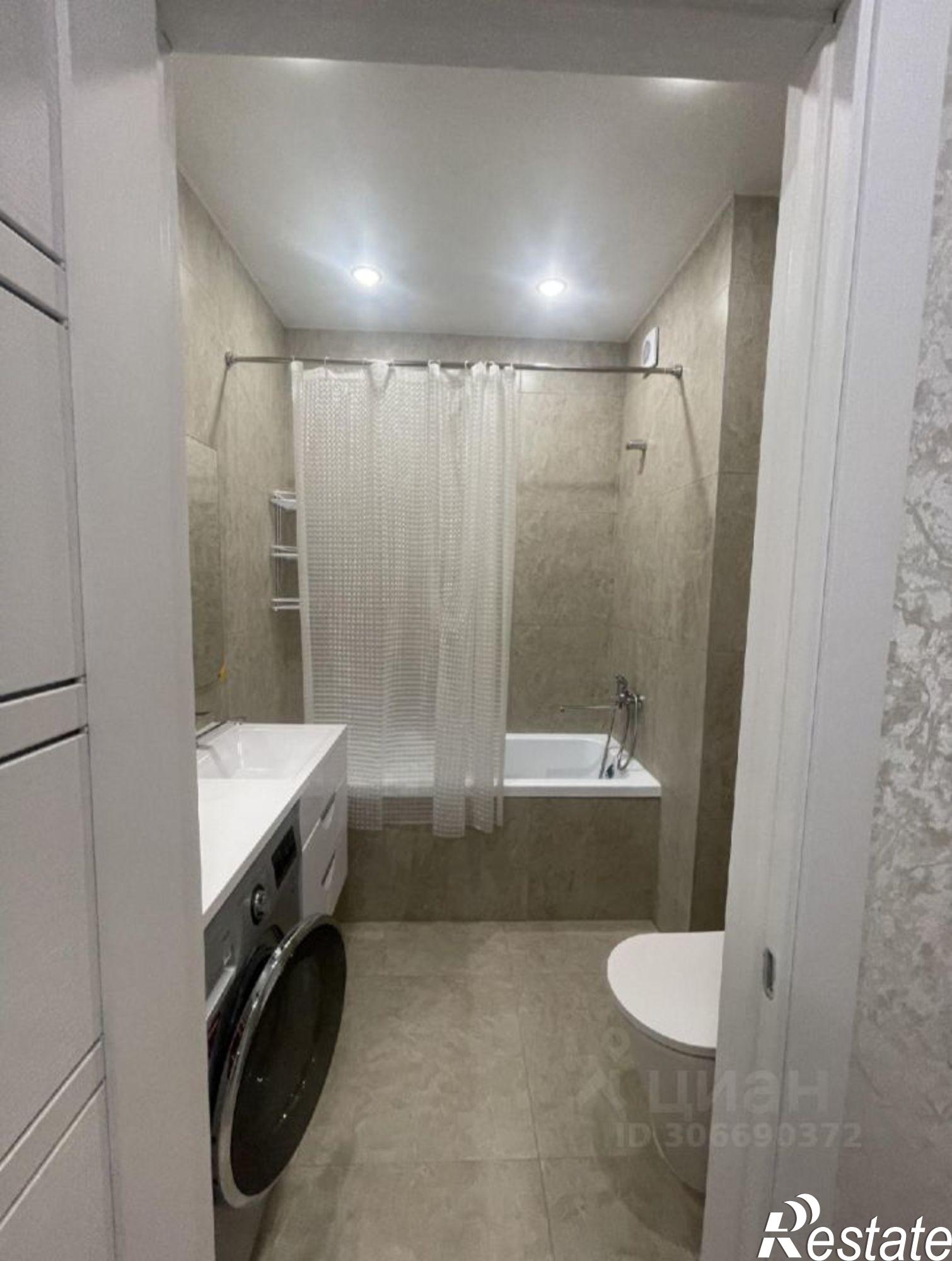 Сдать квартиру за 25 000 рублей на улица Андрея Кореневского, 11