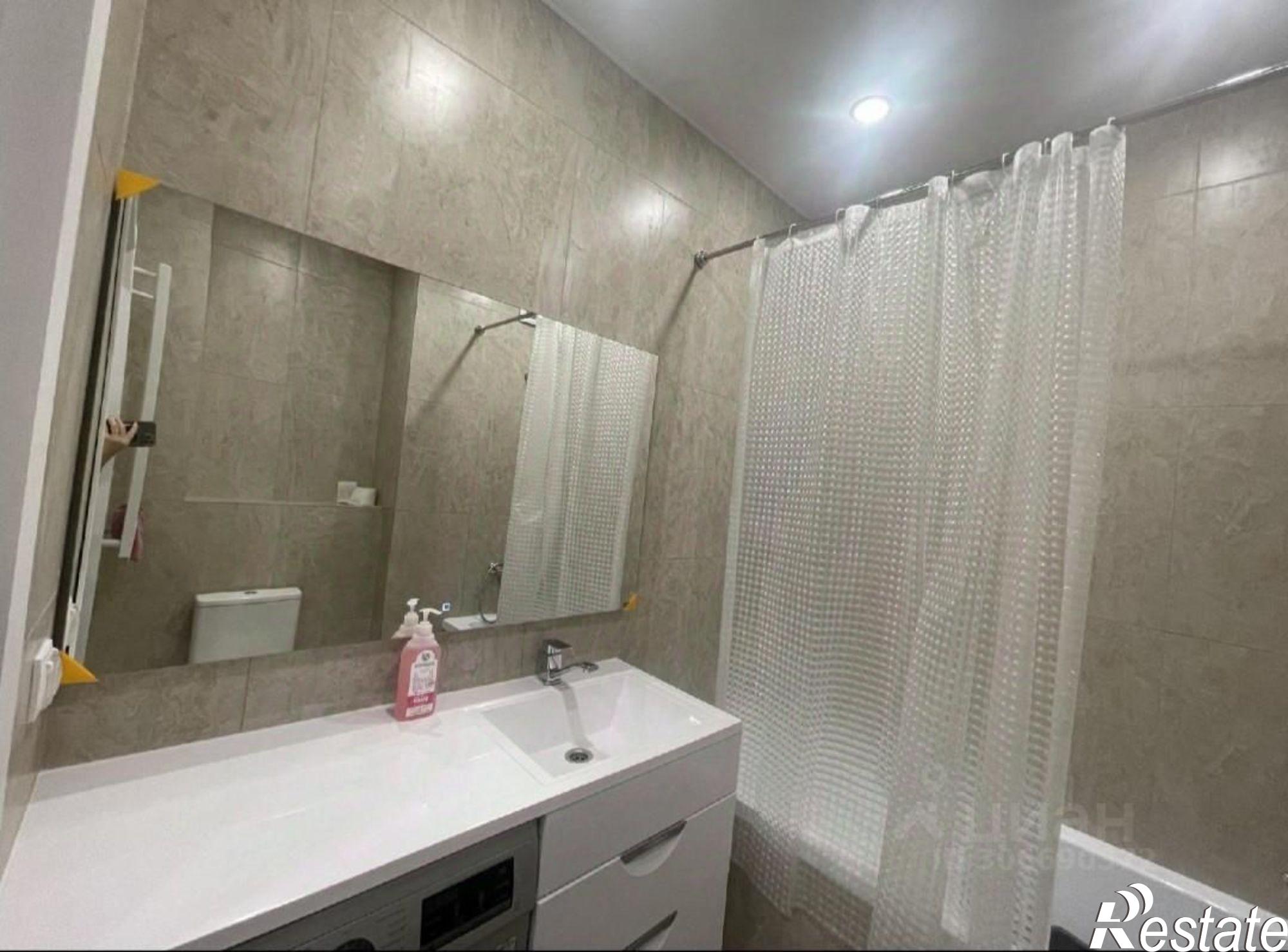 Сдать квартиру за 25 000 рублей на улица Андрея Кореневского, 11