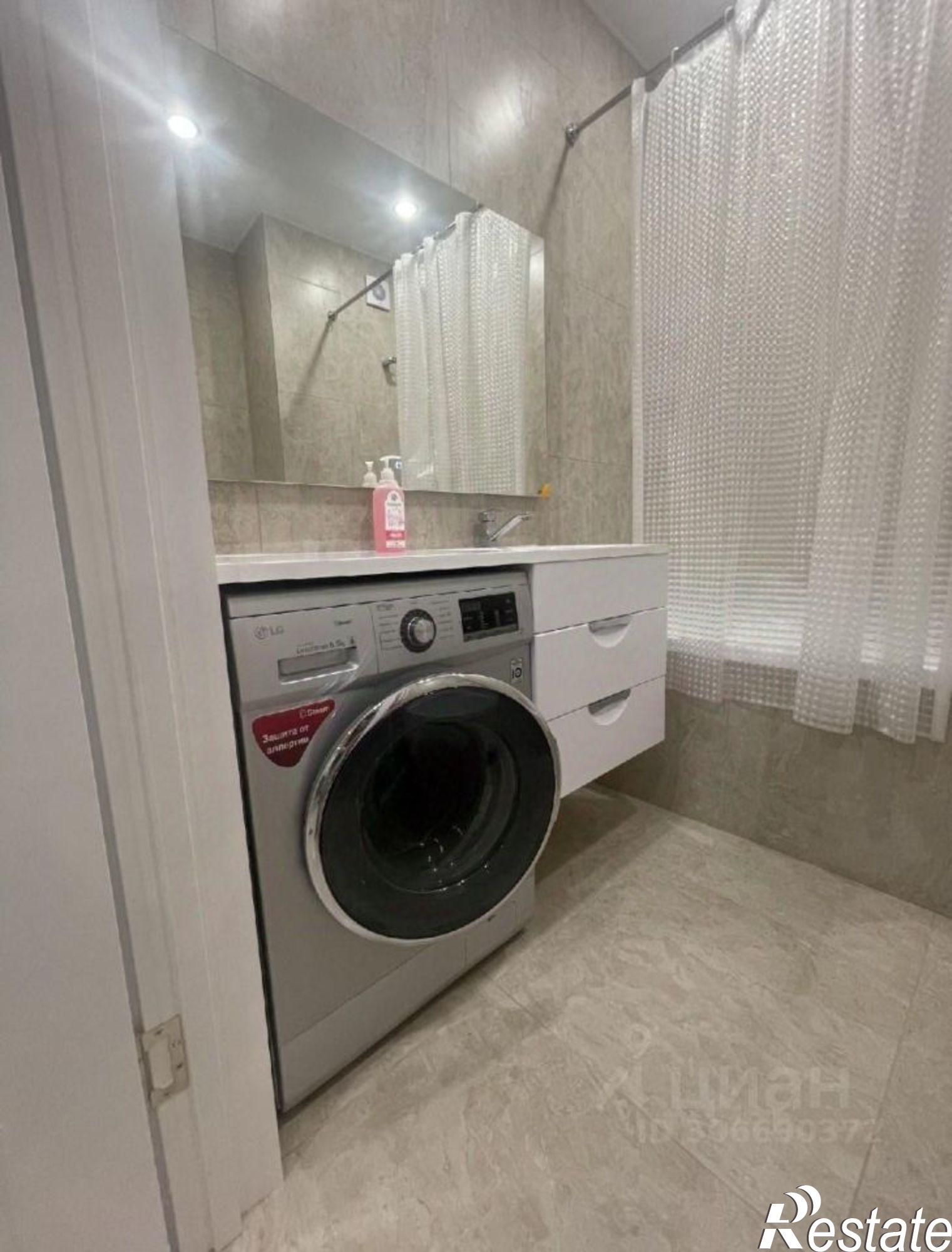 Сдать квартиру за 25 000 рублей на улица Андрея Кореневского, 11