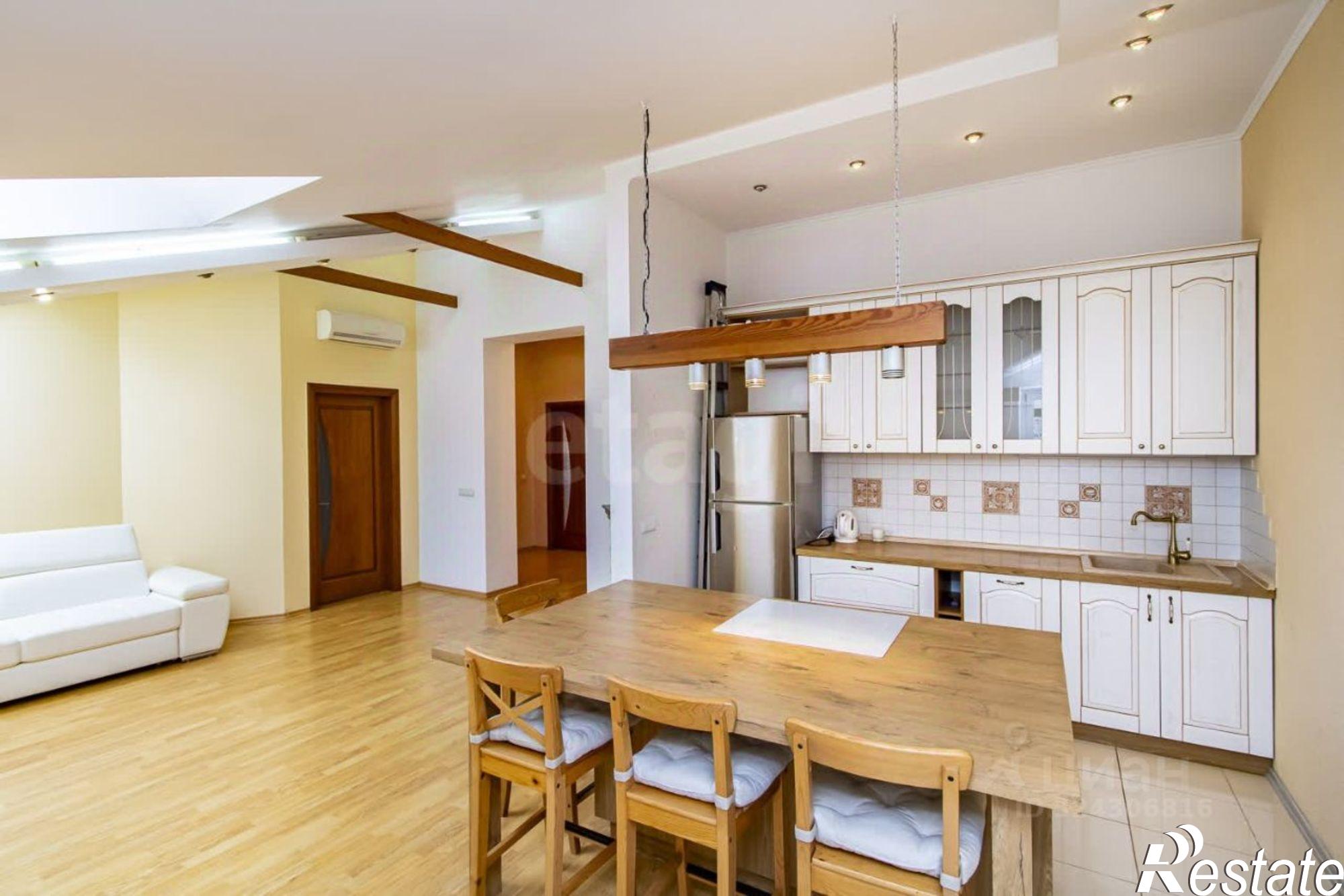 Купить квартиру за 11 500 000 рублей на улица Хохрякова, 10