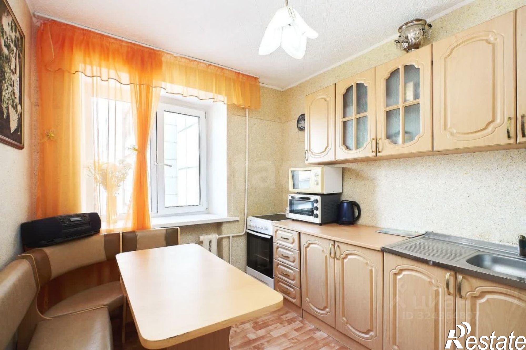 Купить квартиру за 6 200 000 рублей на Холодильная улица, 136