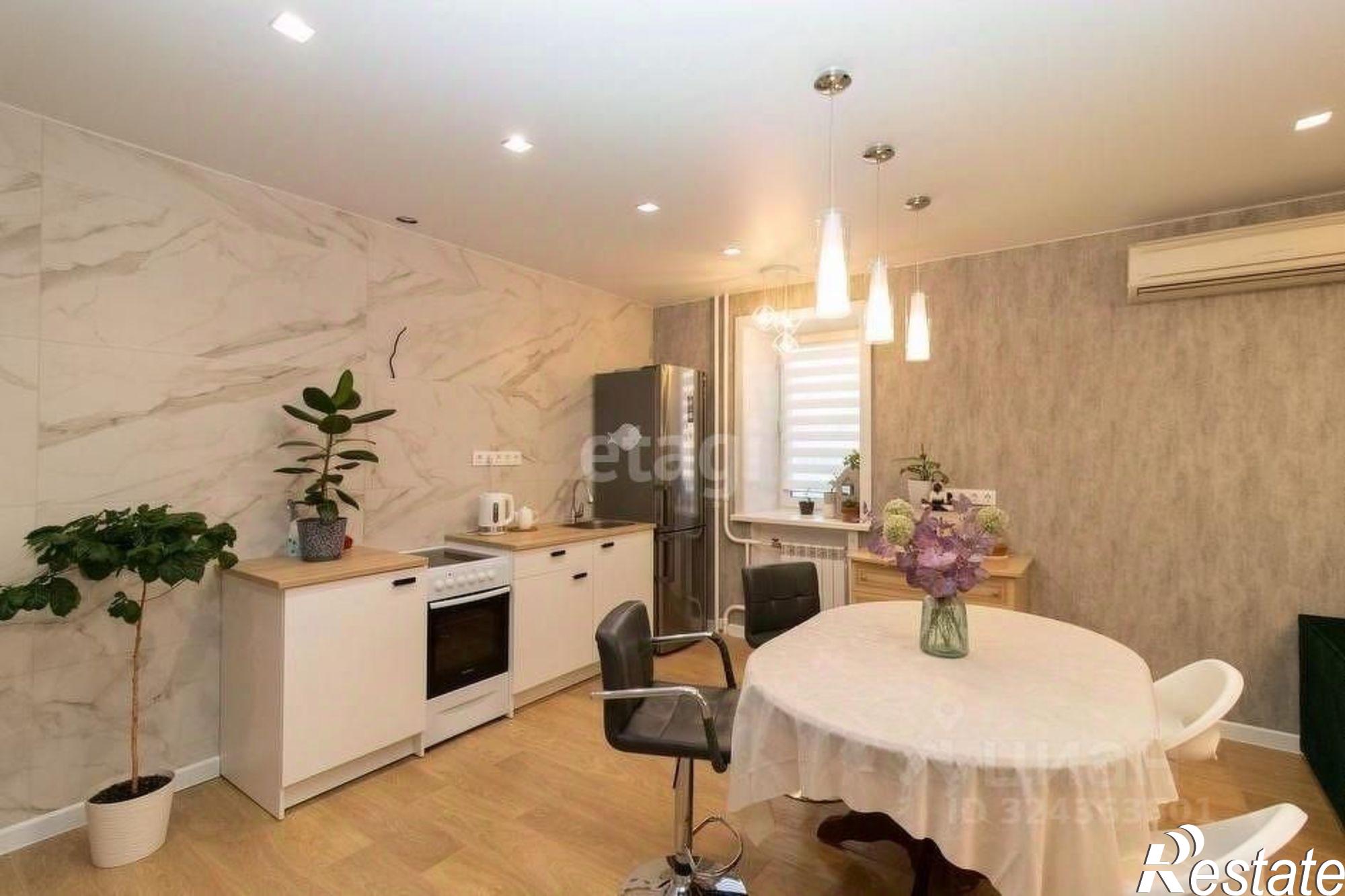 Купить квартиру за 15 000 000 рублей на ул Малыгина, 49 2