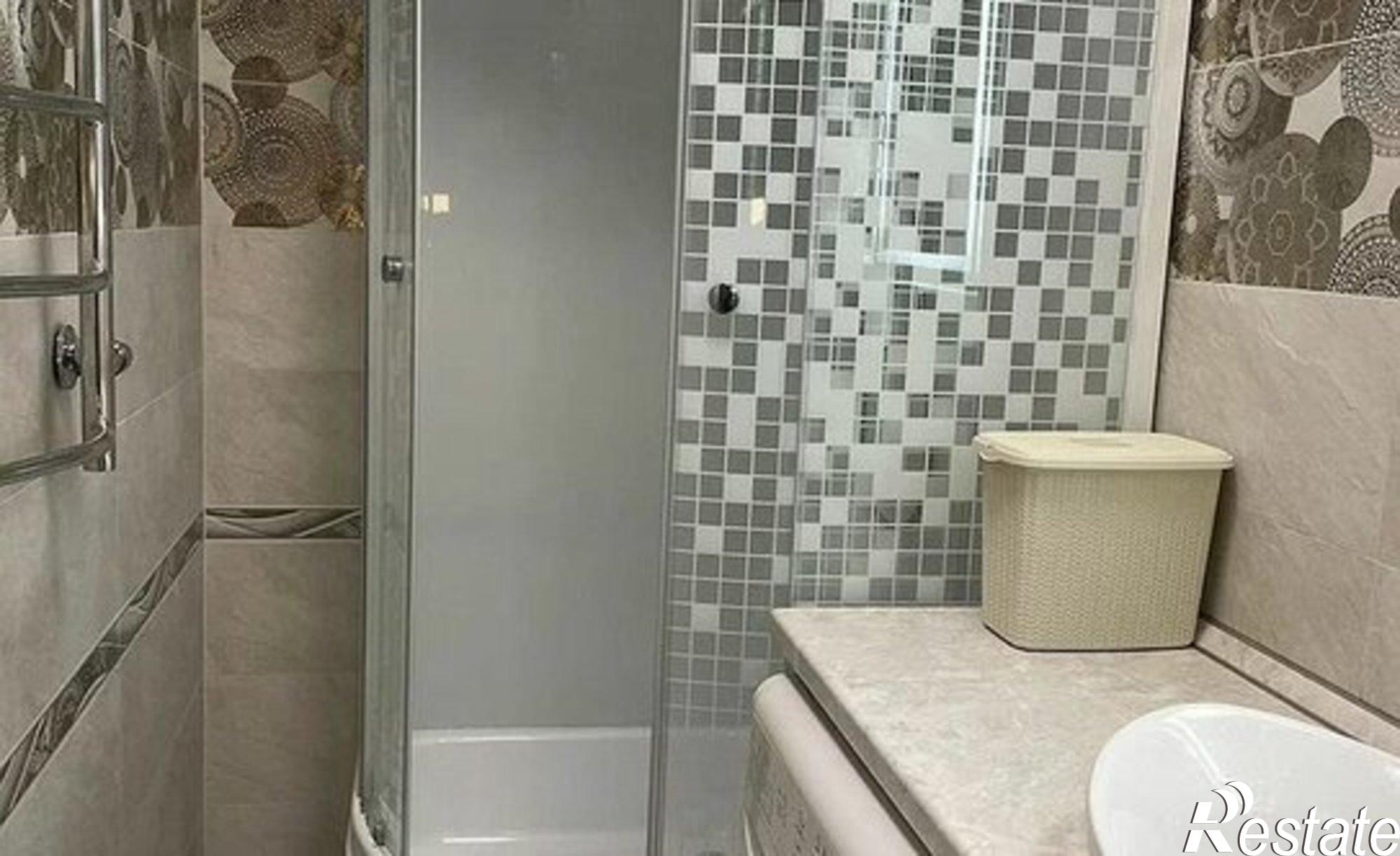 Купить квартиру за 9 524 000 рублей на Таврическая улица, 9 к5