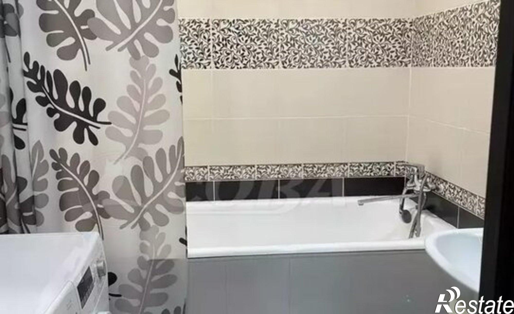 Купить квартиру за 10 500 000 рублей на ул Широтная, 170 3