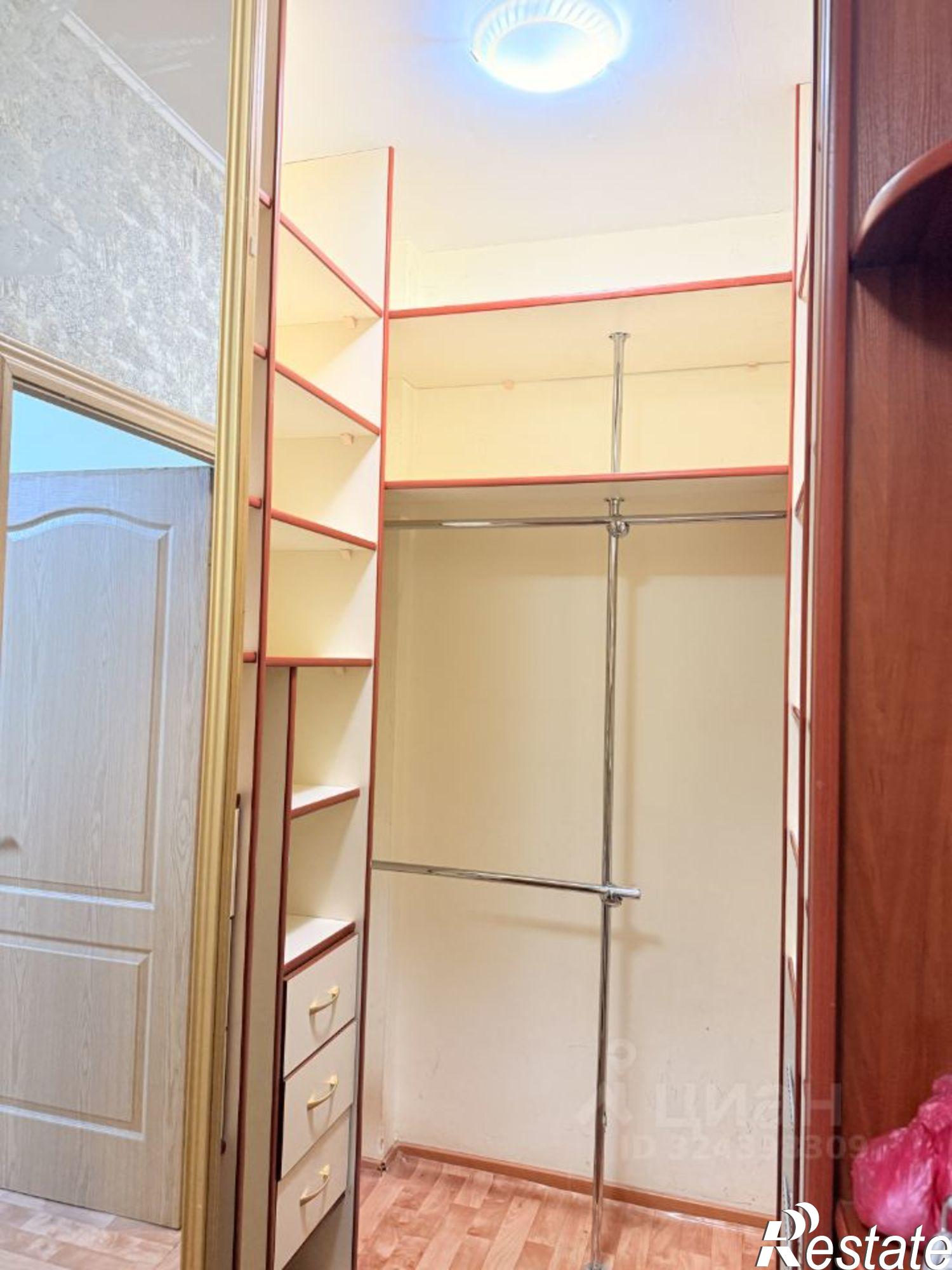 Сдать квартиру за 25 000 рублей на улица Газовиков, 49/1