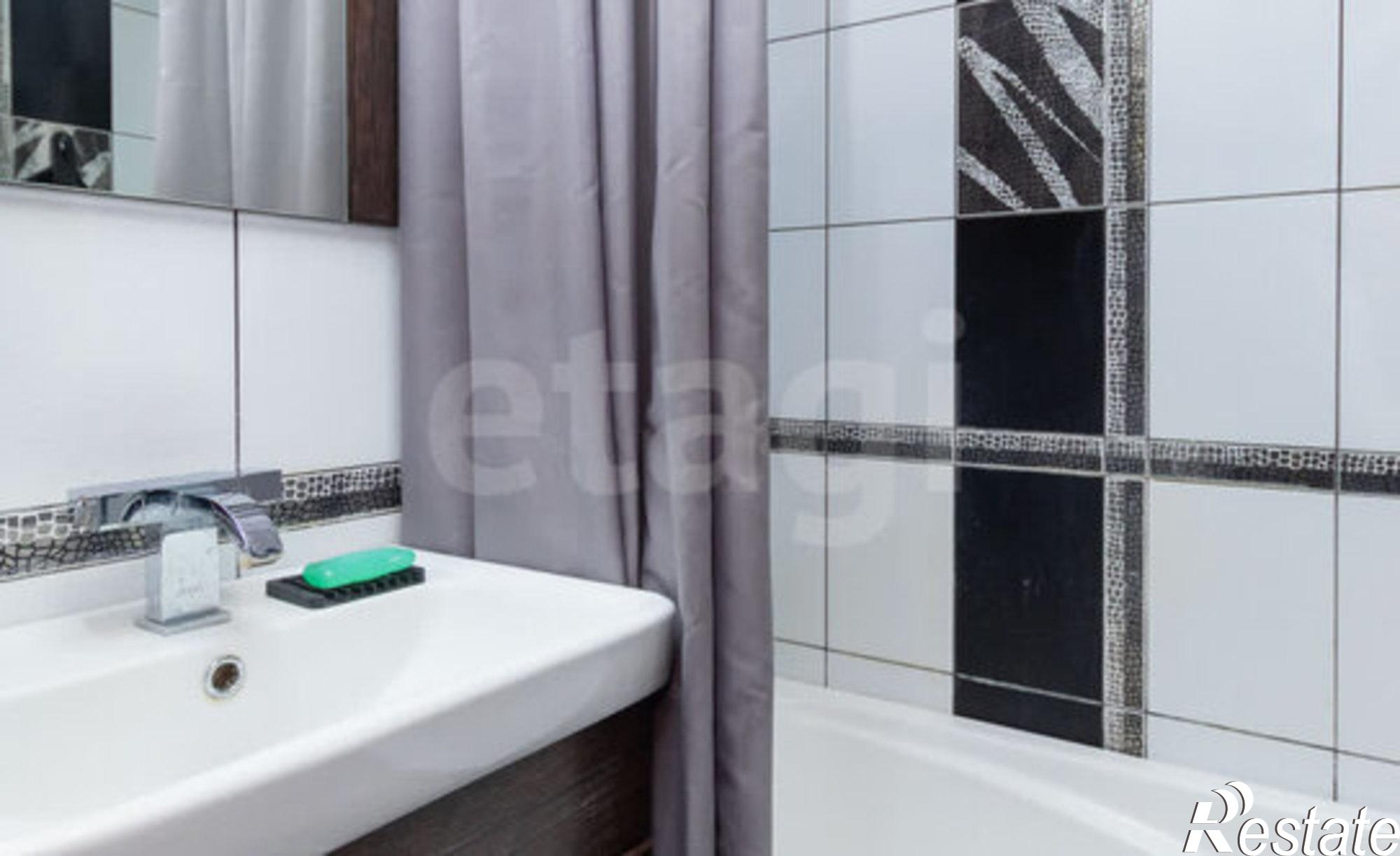 Купить квартиру за 7 500 000 рублей на ул Домостроителей, 18