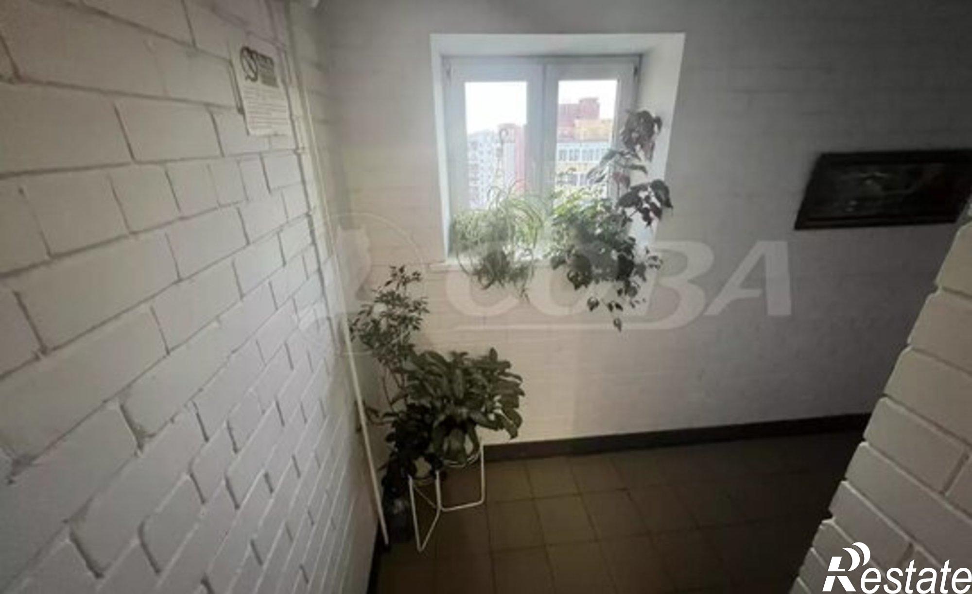 Купить квартиру за 2 360 000 рублей на Депутатская улица, 80/2