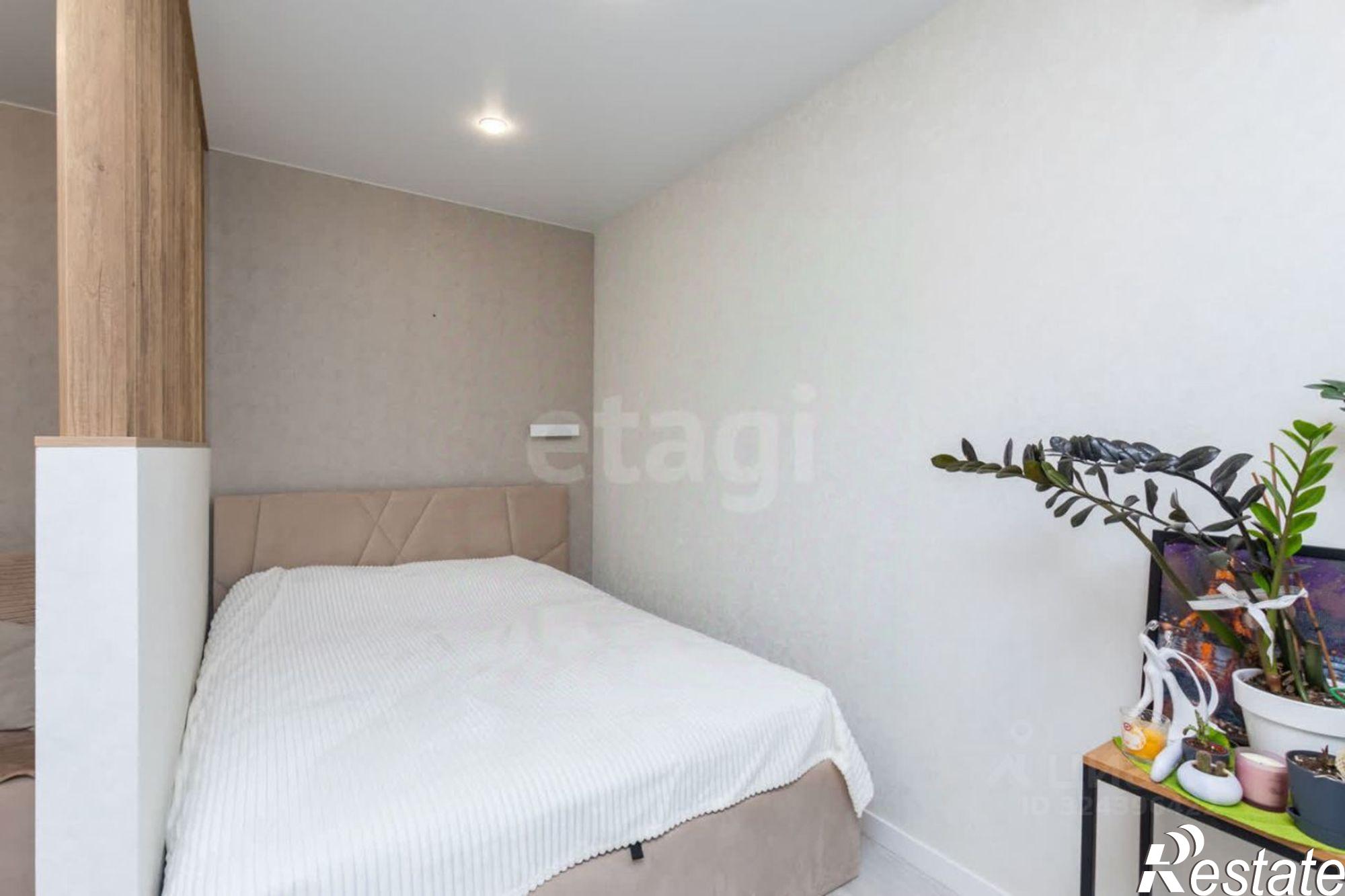 Купить квартиру за 10 450 000 рублей на ул Тимофея Чаркова, 81