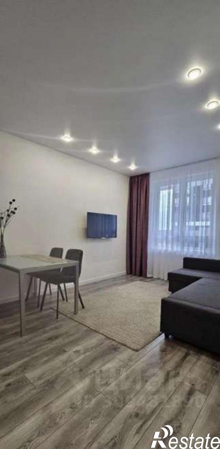 1-комн квартира ул Александра Протозанова, 8,  д. 8