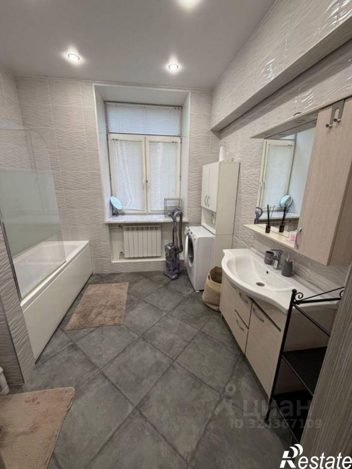 3-комн квартира ул Республики, 48,  д. 48