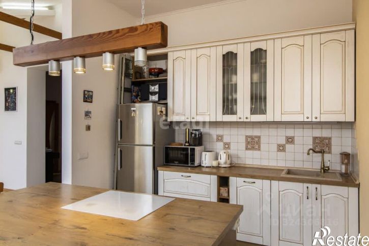 3-комн квартира улица Хохрякова, 10,  д. 10