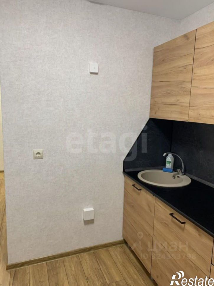 2-комн квартира ул Мельникайте, 64,  д. 64