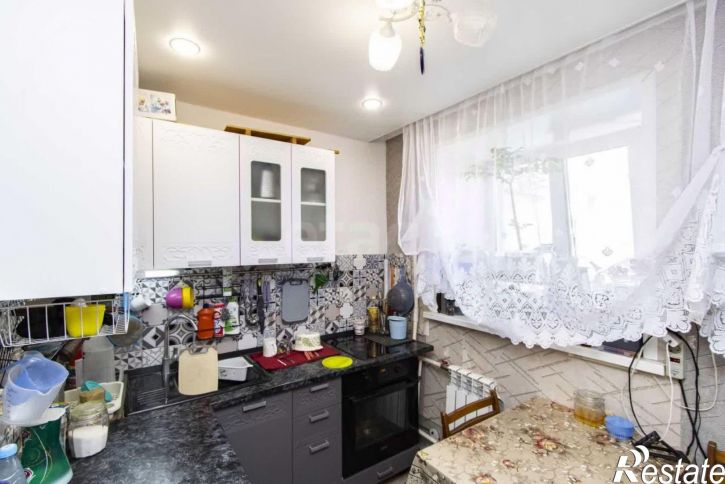 2-комн квартира улица 50 лет Октября, 62А,  д. 62А